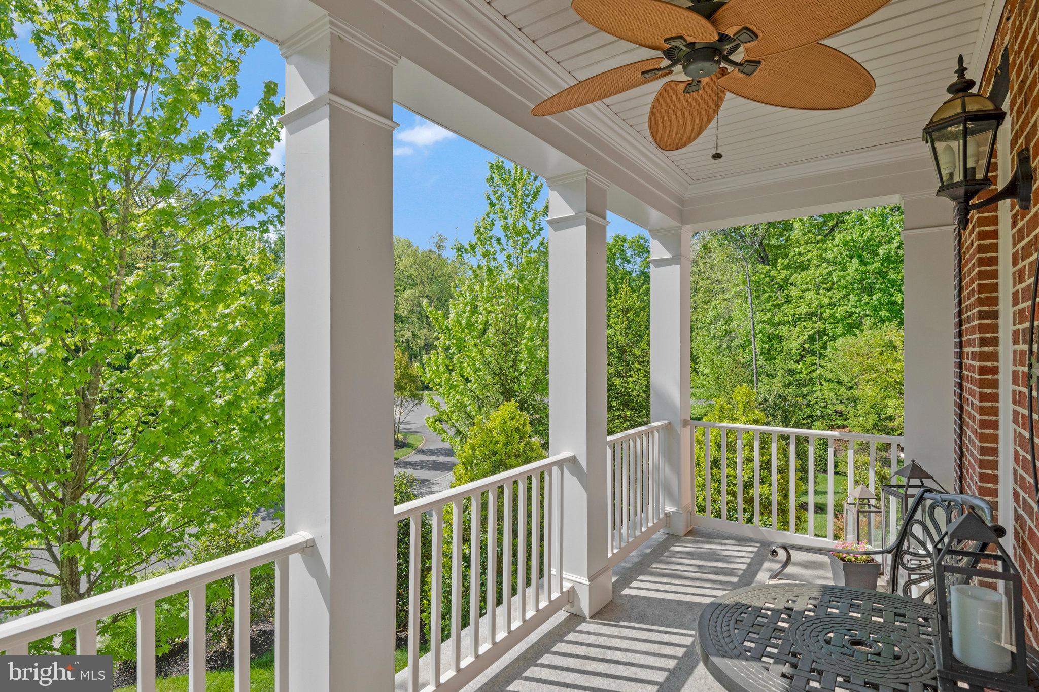 8024 TURTLE CREEK CIRCLE
