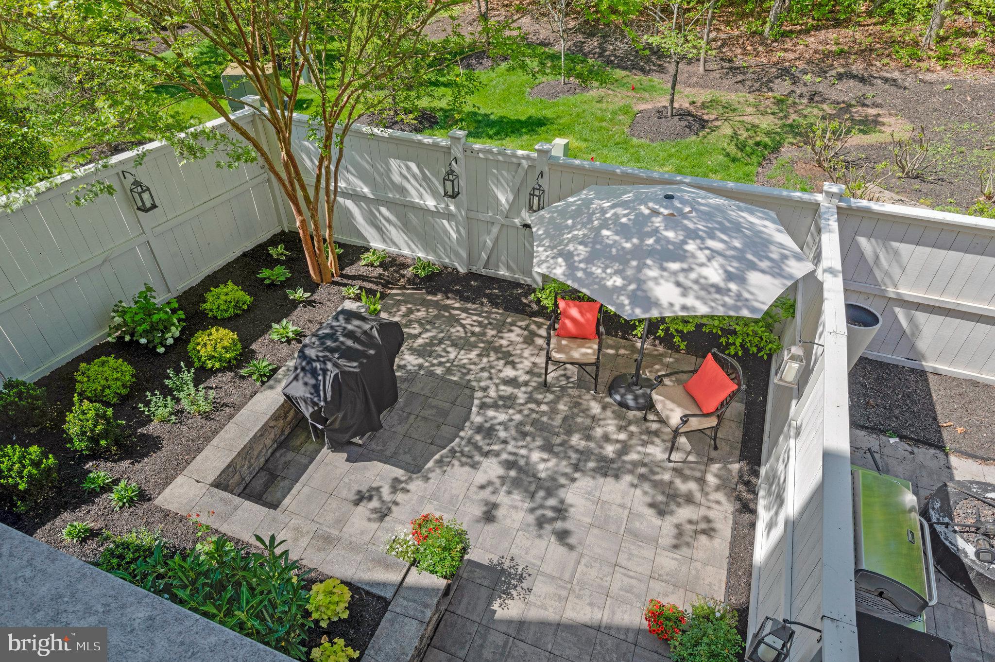 8024 TURTLE CREEK CIRCLE