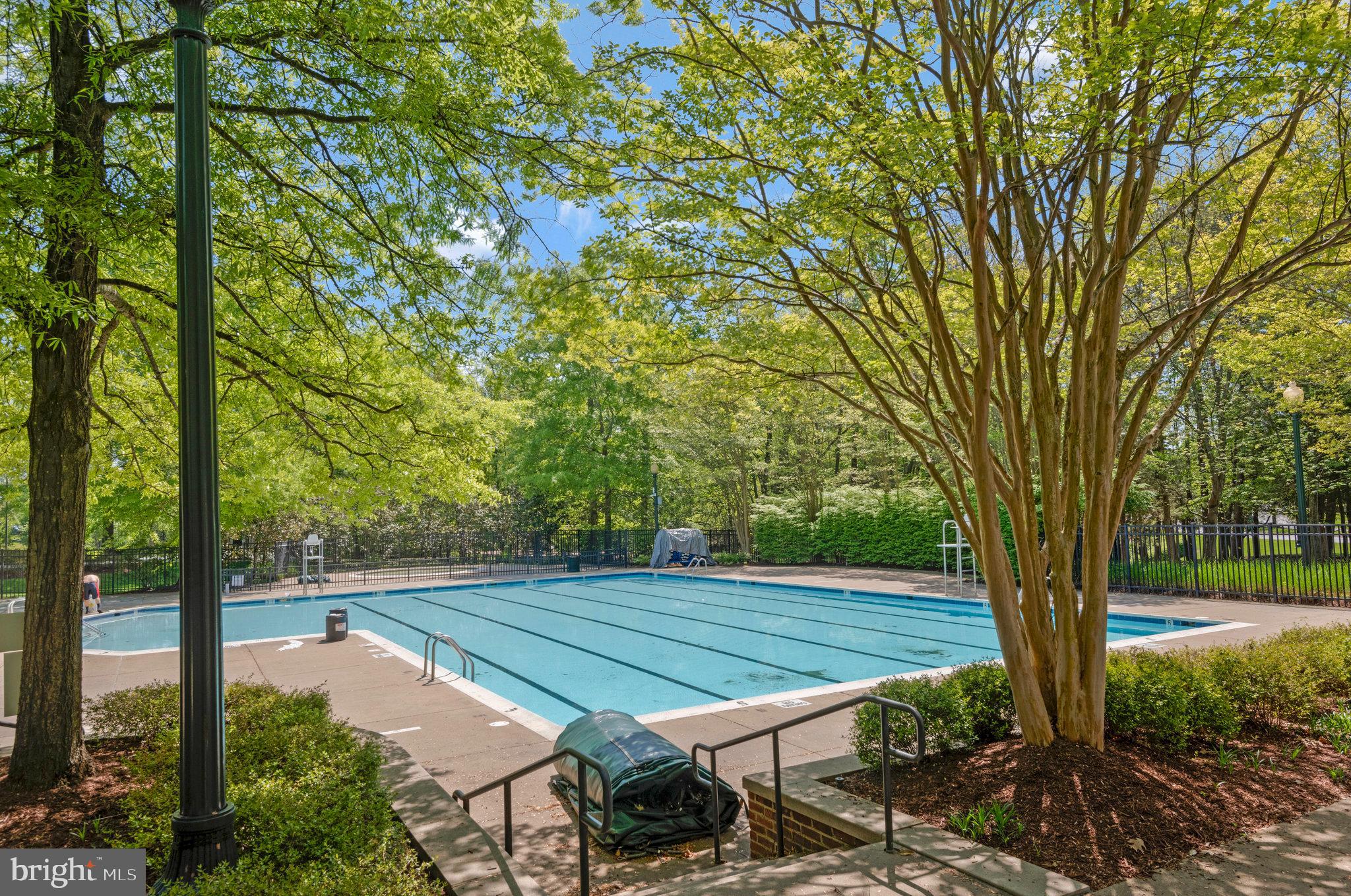 8024 TURTLE CREEK CIRCLE