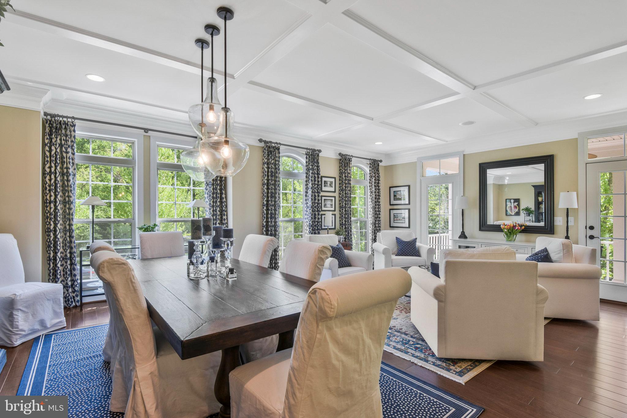 8024 TURTLE CREEK CIRCLE