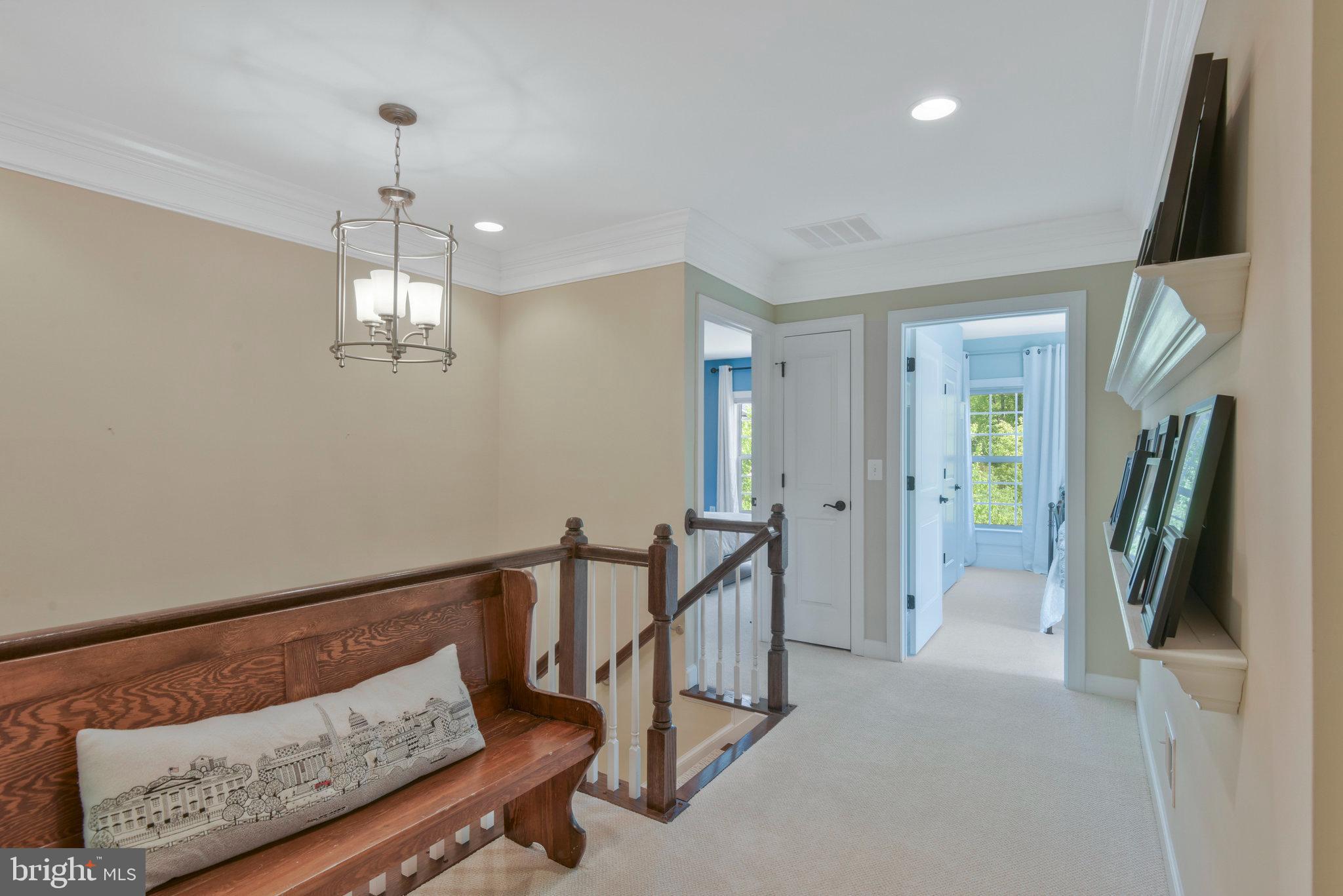8024 TURTLE CREEK CIRCLE