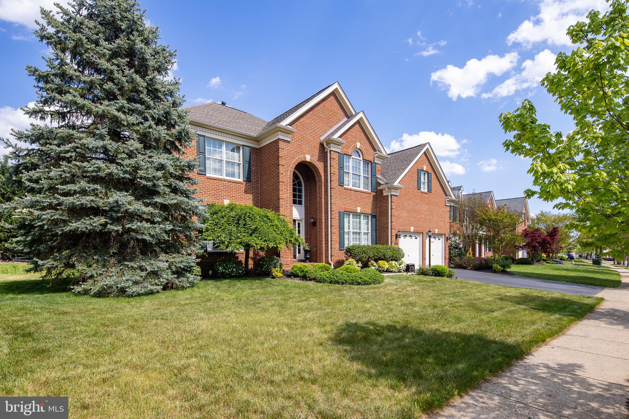 5281 JACOBS CREEK PLACE