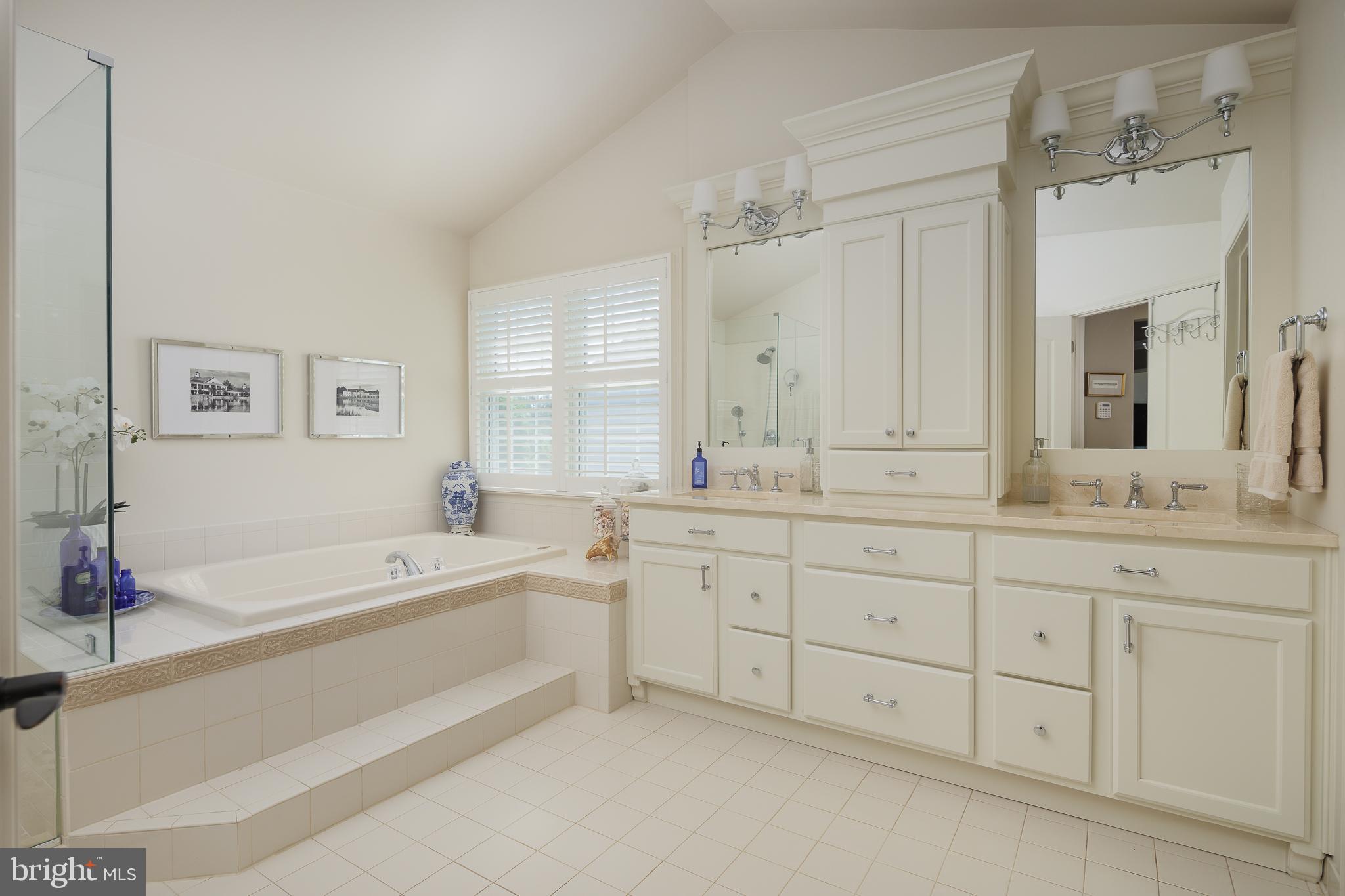 5281 JACOBS CREEK PLACE