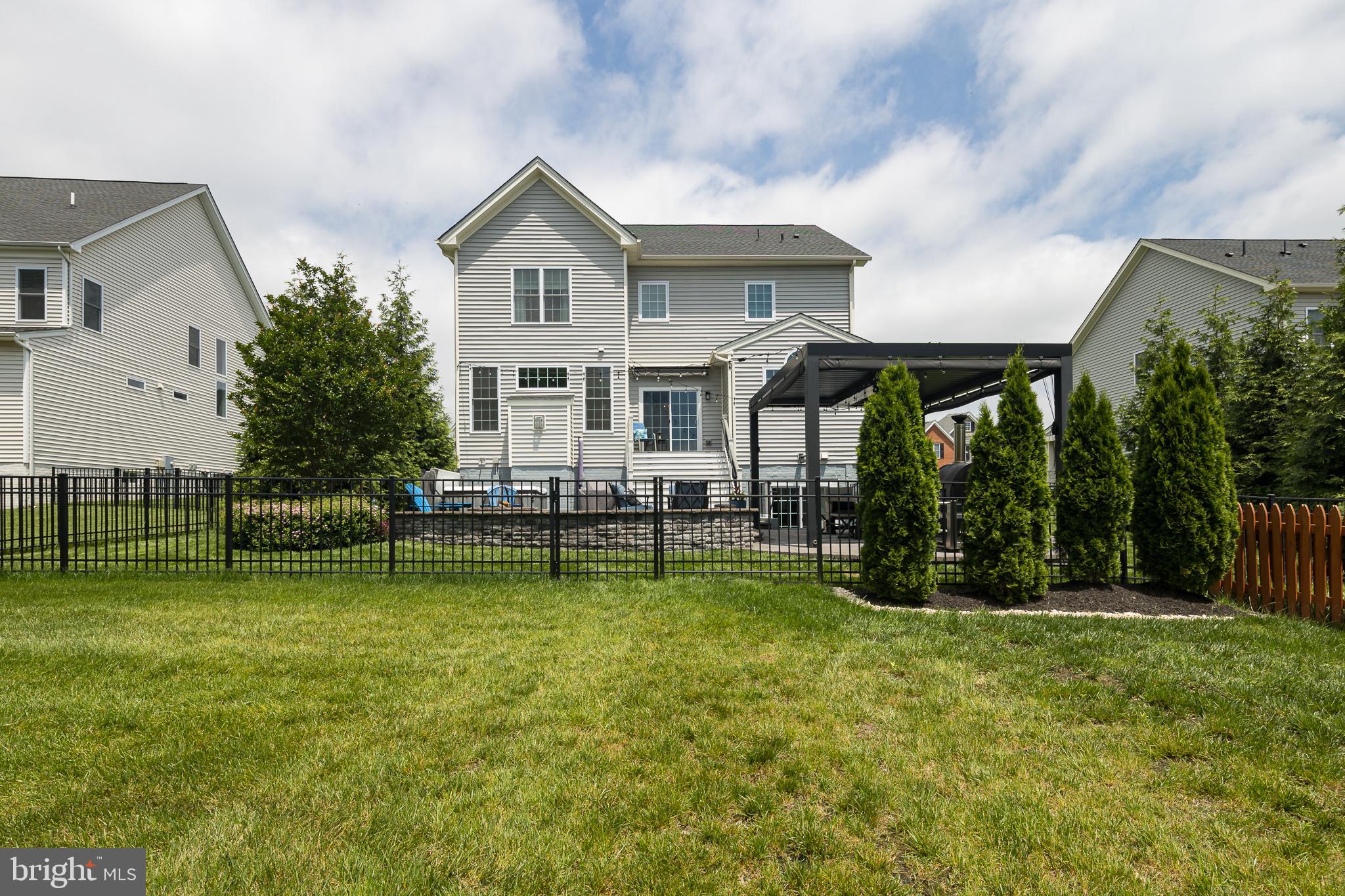 15213 SKY VALLEY DRIVE