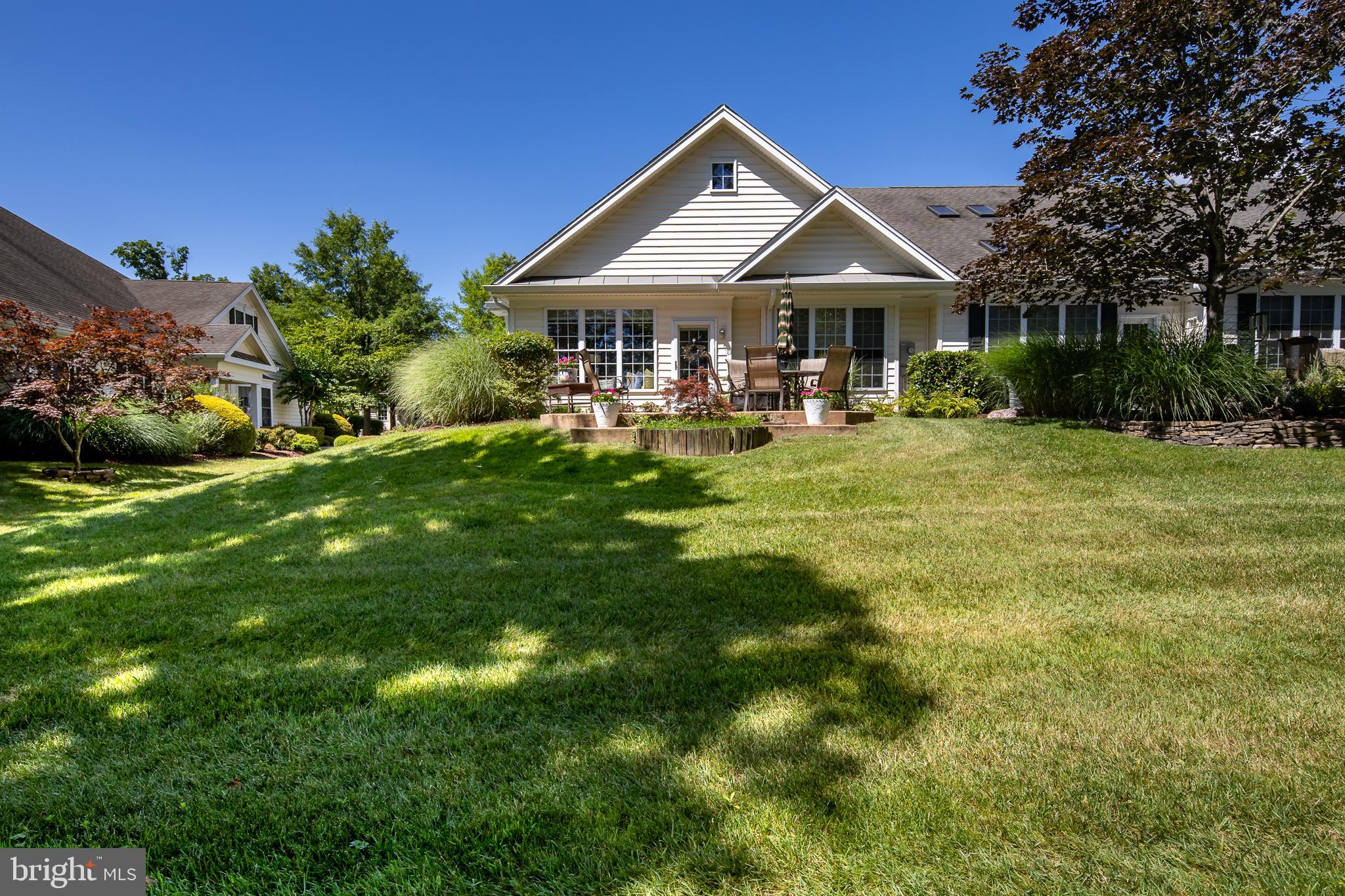 5213 ARMOUR COURT