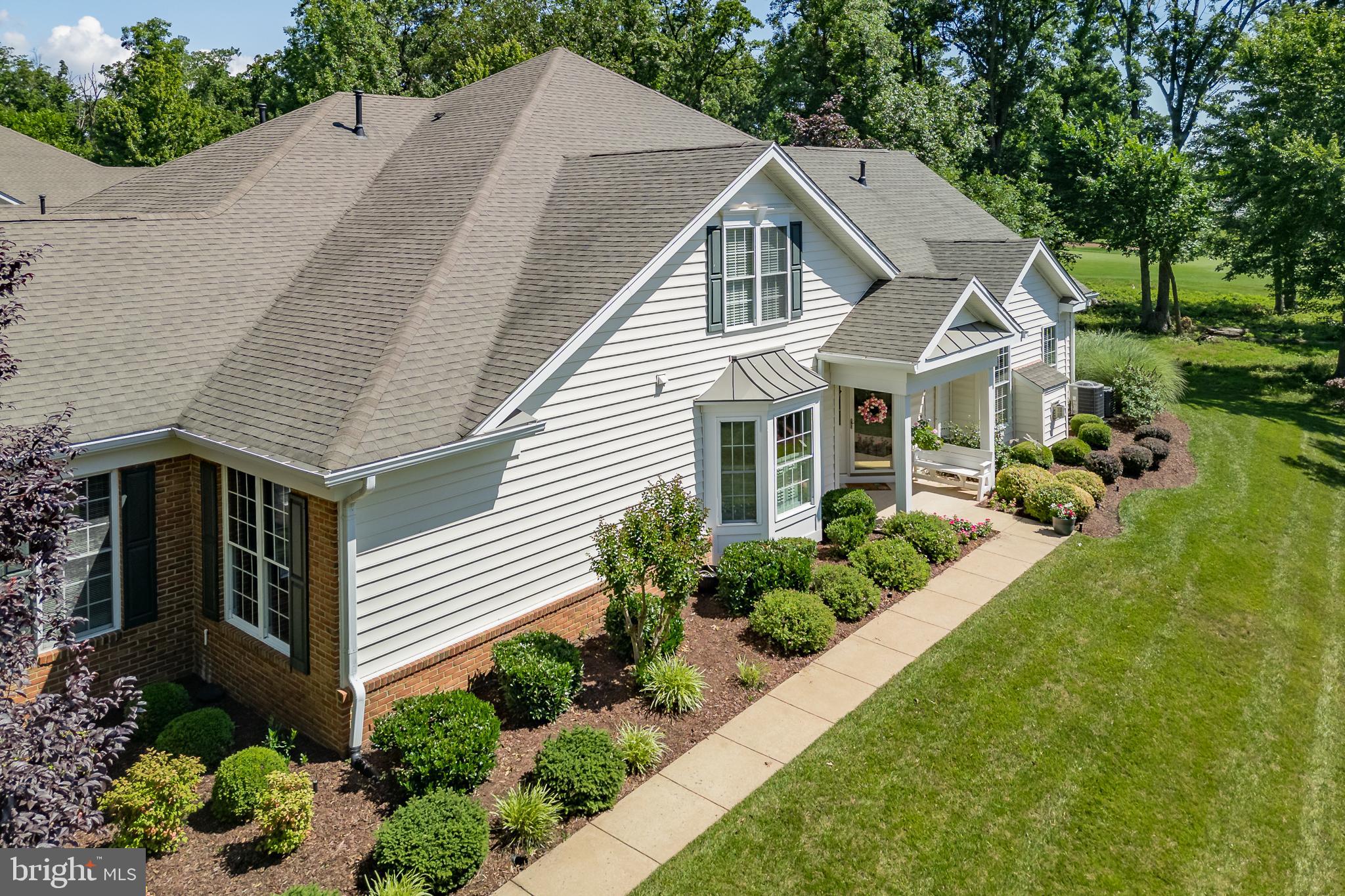 5213 ARMOUR COURT