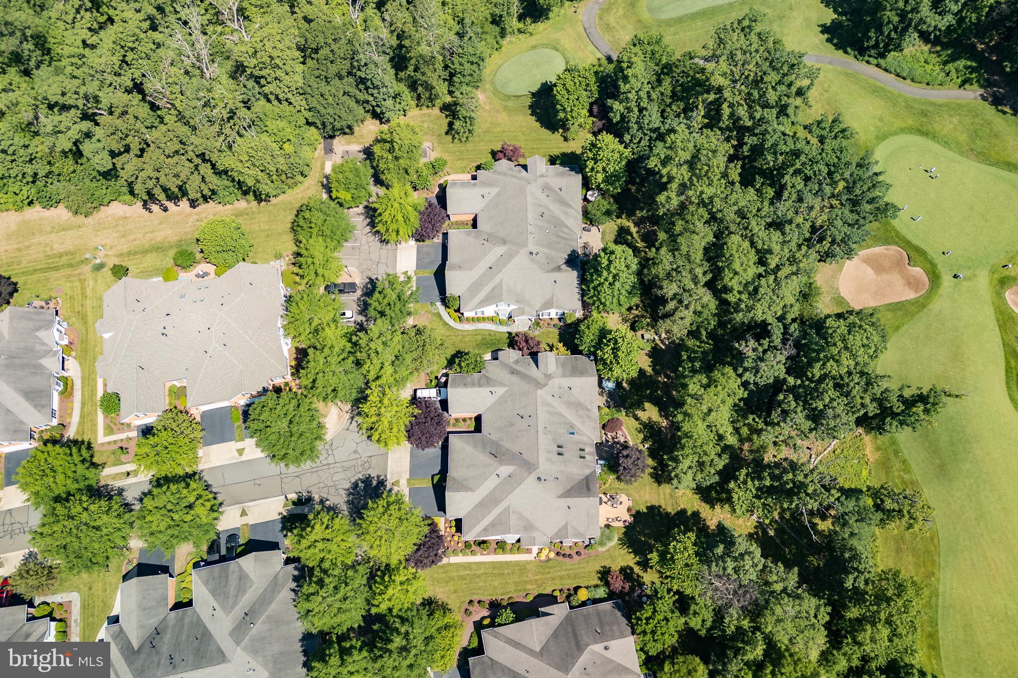 5213 ARMOUR COURT