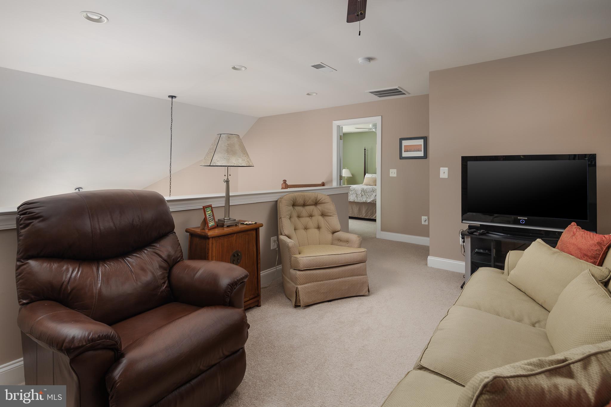 5213 ARMOUR COURT