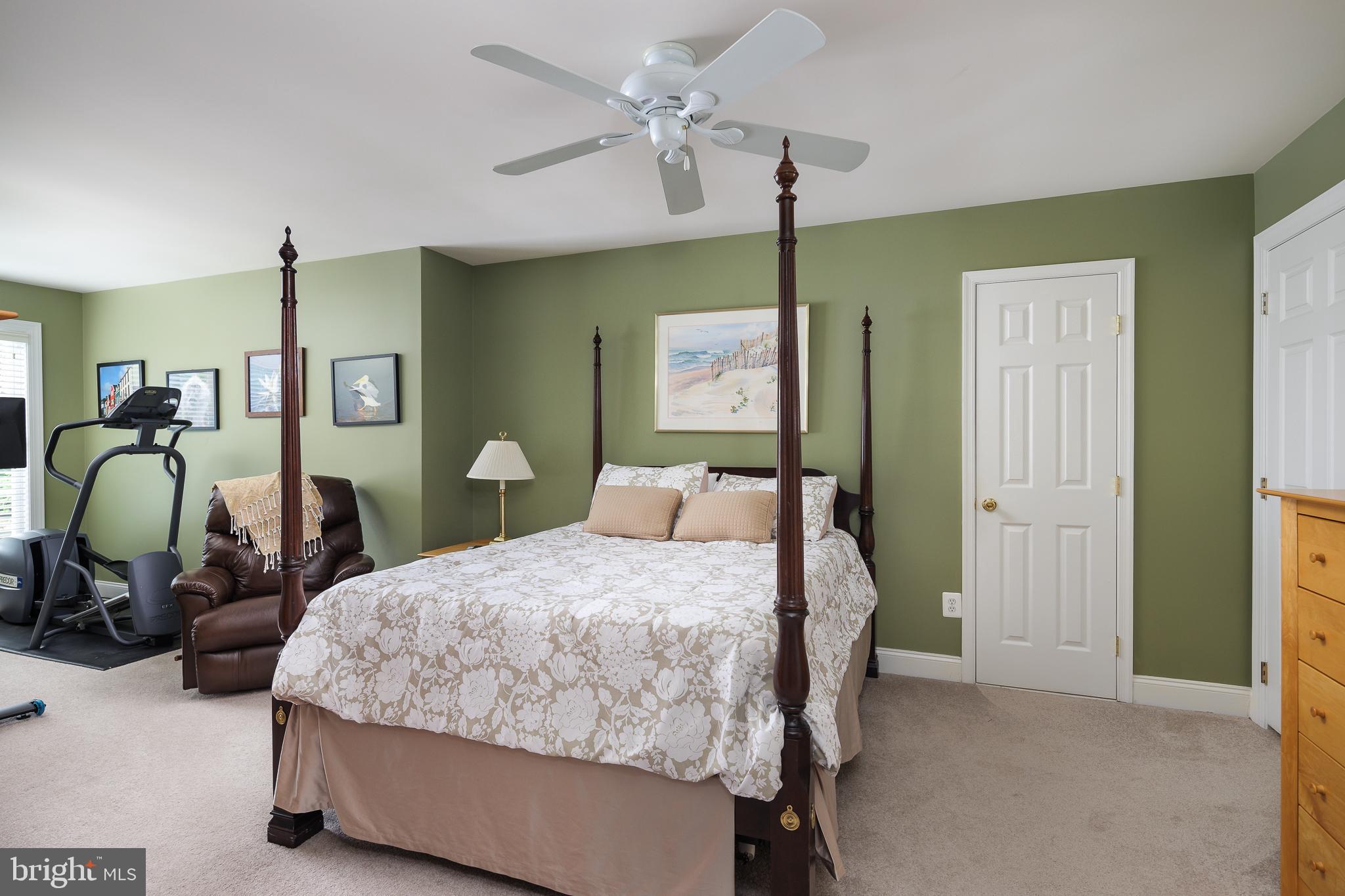 5213 ARMOUR COURT