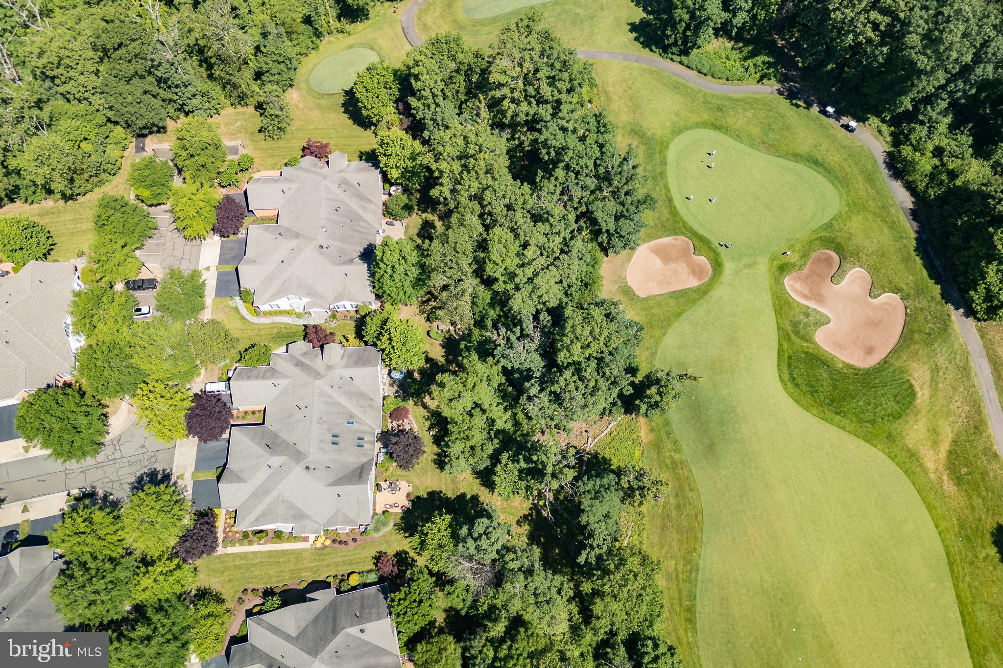 5213 ARMOUR COURT