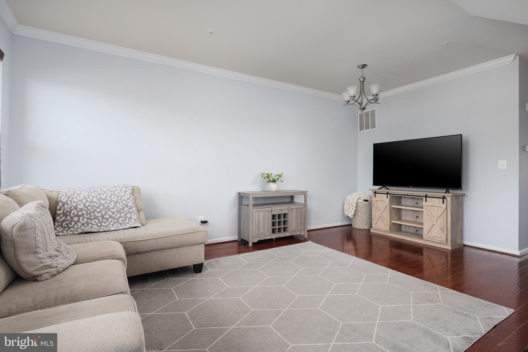 15393 ROSEMONT MANOR DRIVE