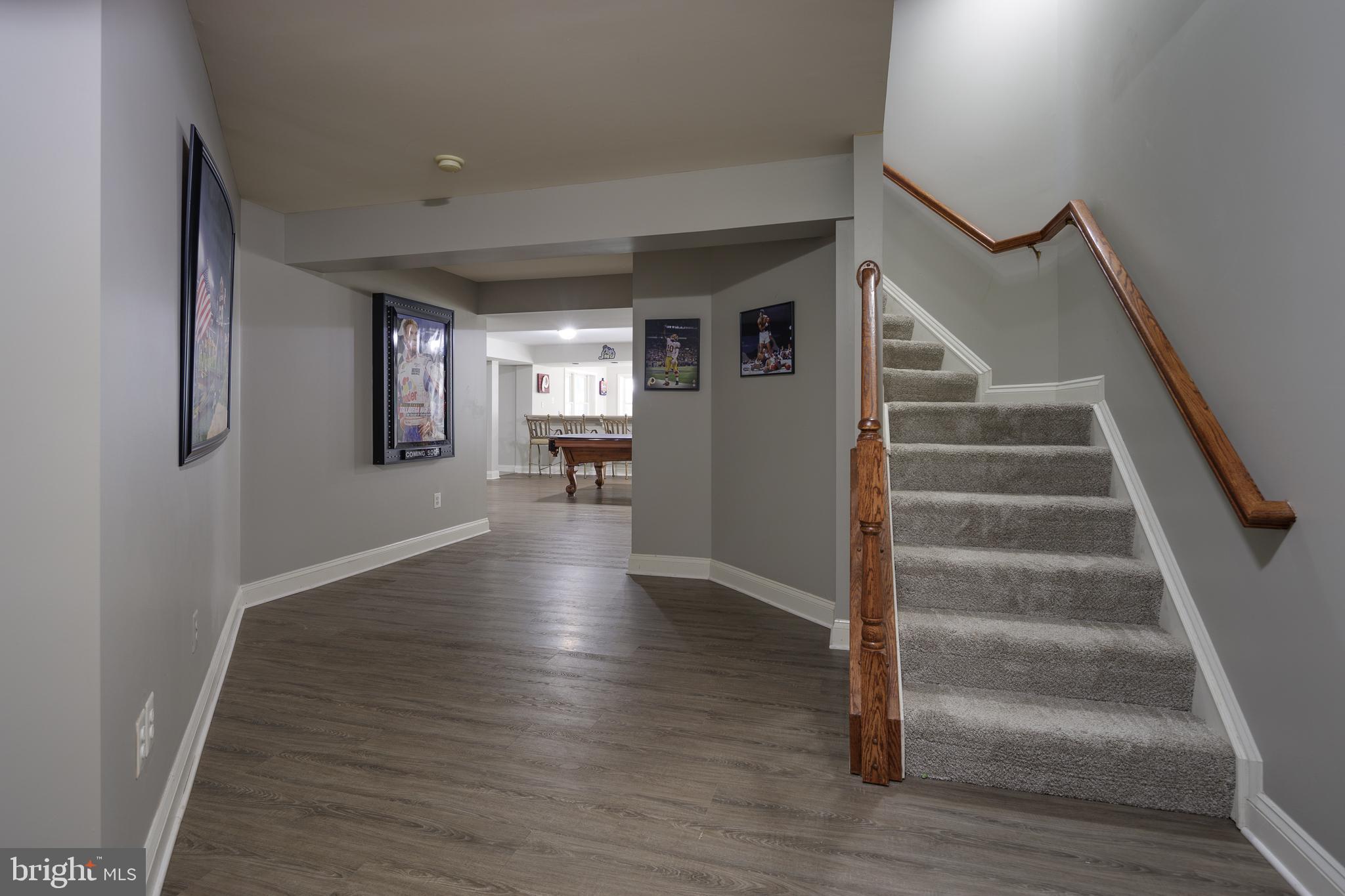 5716 YEWING WAY