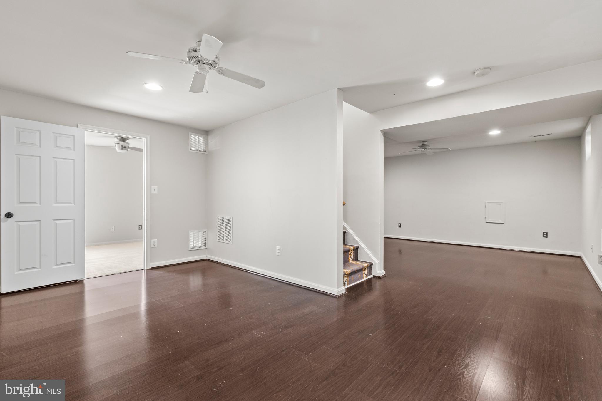 10025 DARNAWAY COURT