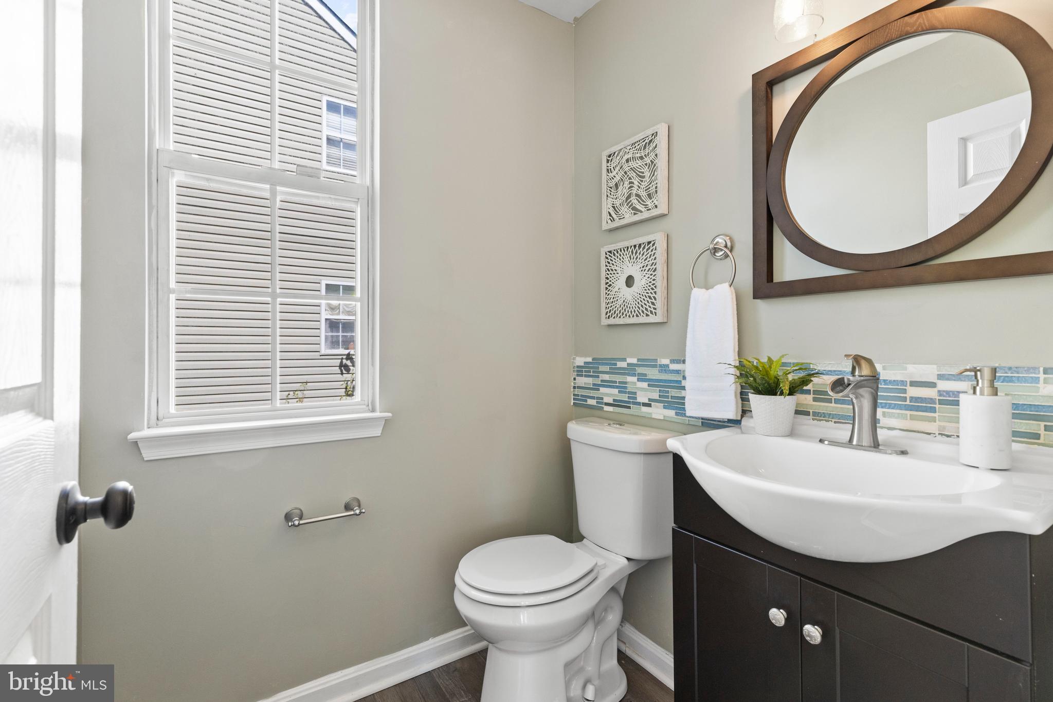 10025 DARNAWAY COURT