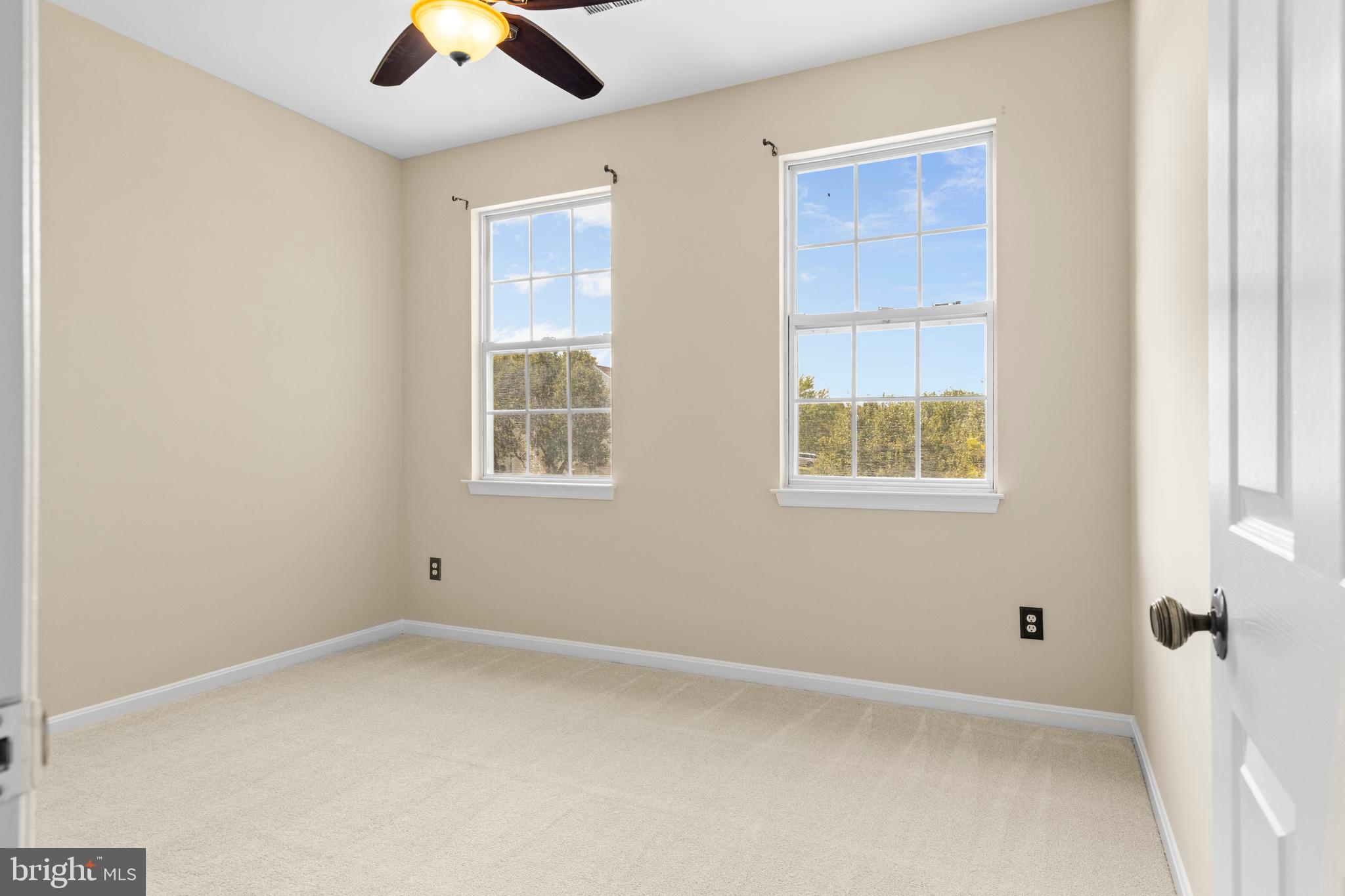 10025 DARNAWAY COURT