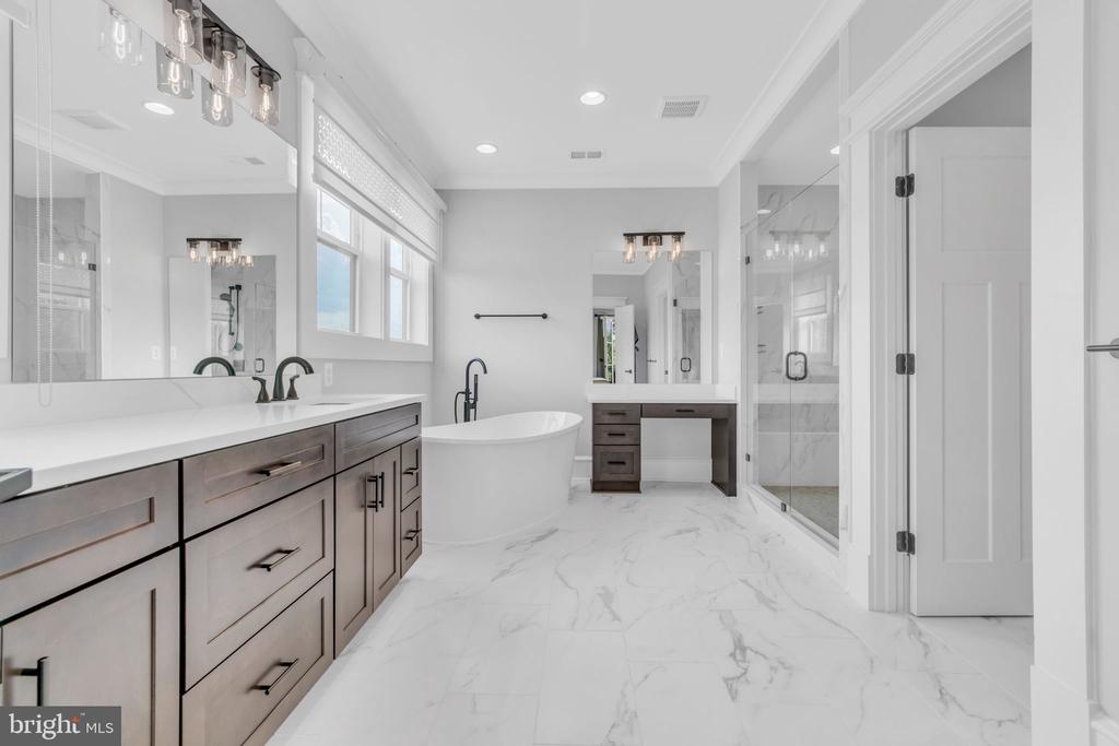 13691 OAKLAND RIDGE ROAD