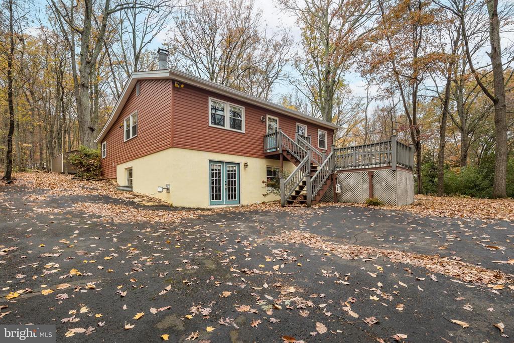 1608 MOUNTAIN ROAD