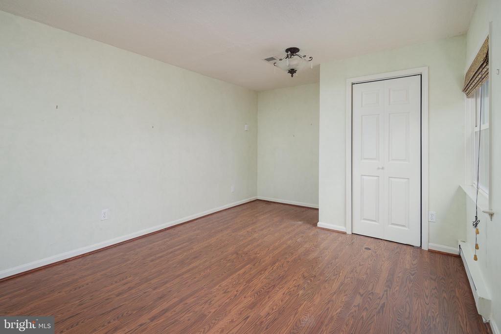 1608 MOUNTAIN ROAD