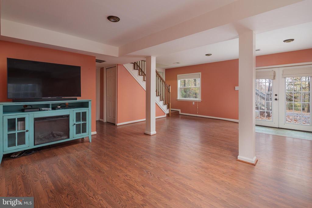 1608 MOUNTAIN ROAD