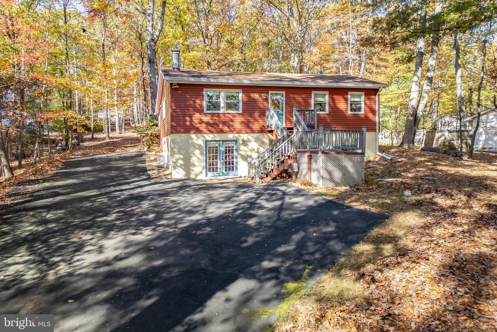 1608 MOUNTAIN ROAD