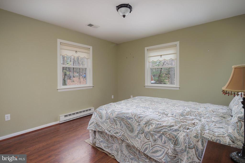 1608 MOUNTAIN ROAD