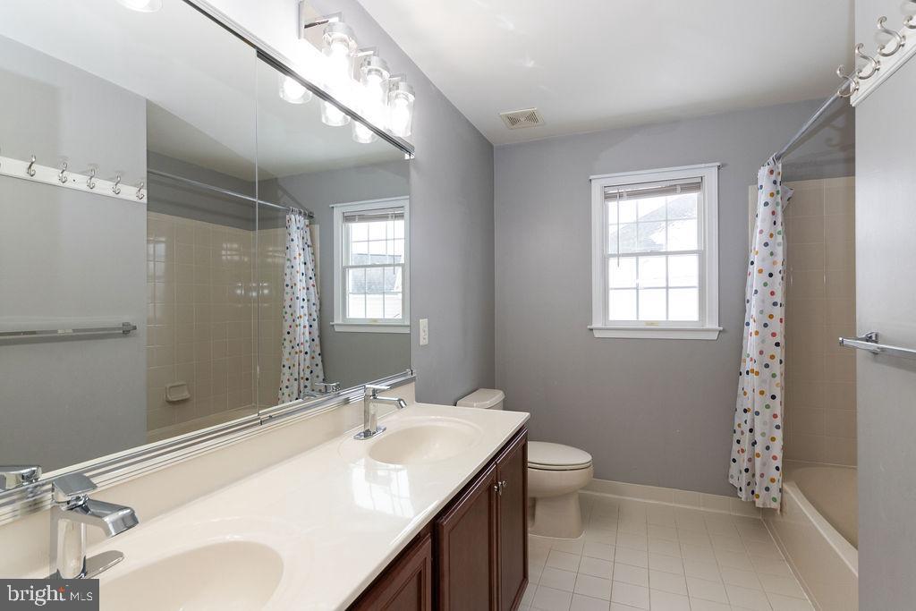 15708 ROTHSCHILD COURT