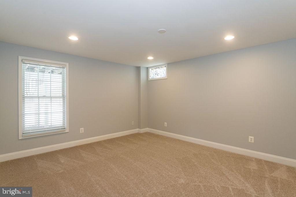 15708 ROTHSCHILD COURT