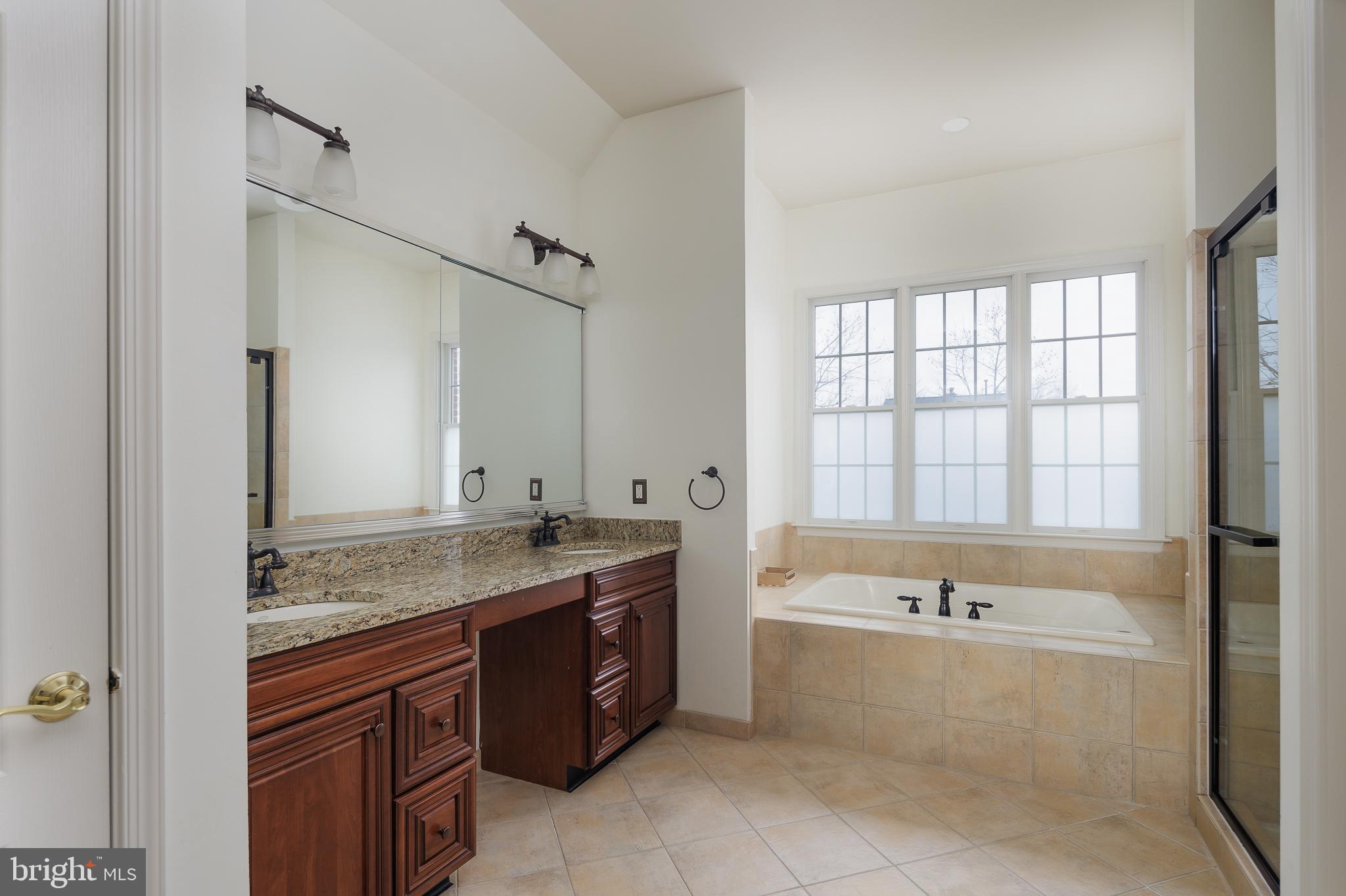 15713 ROTHSCHILD COURT