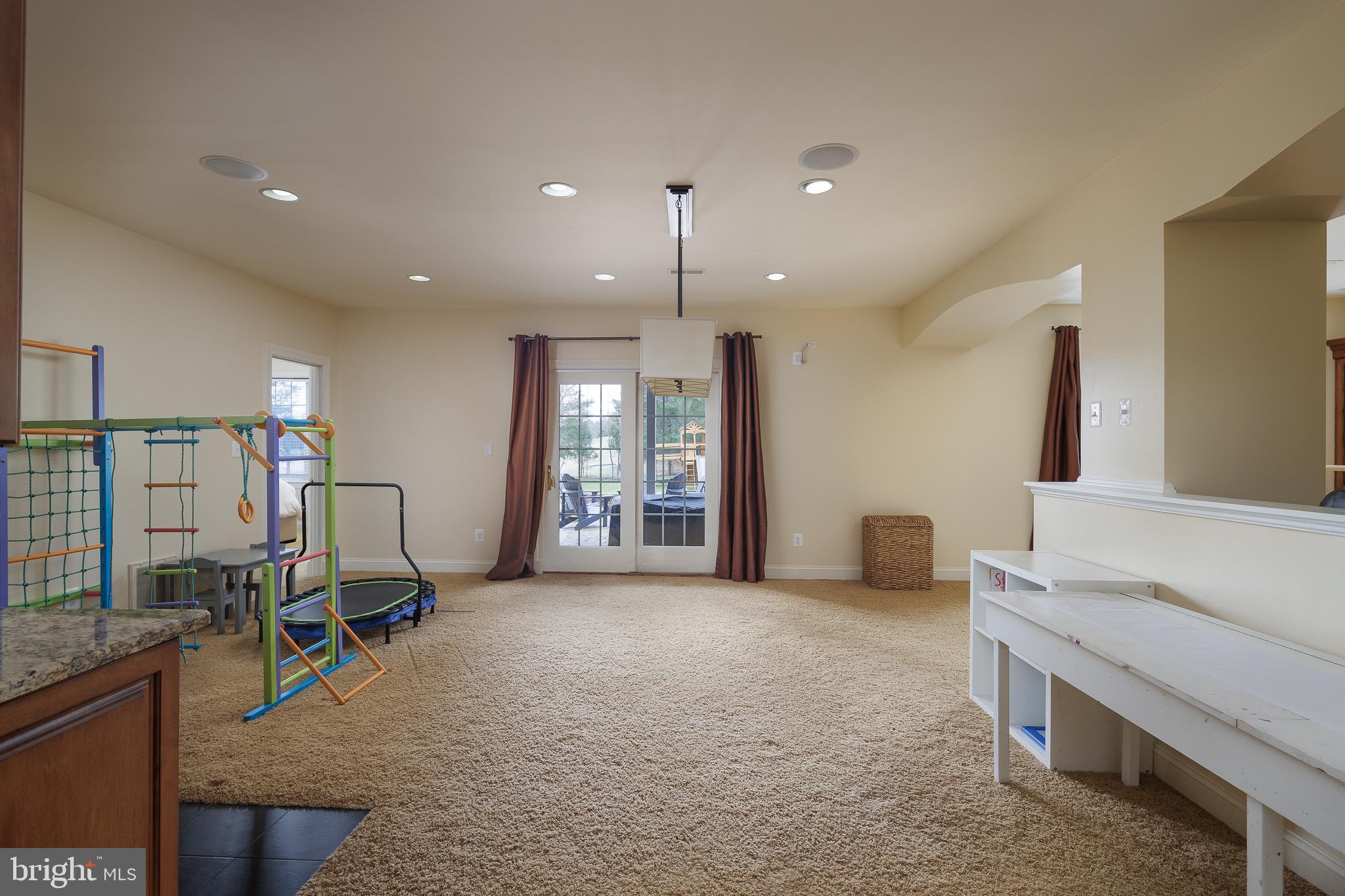 15713 ROTHSCHILD COURT