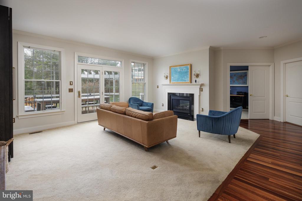 15713 ROTHSCHILD COURT