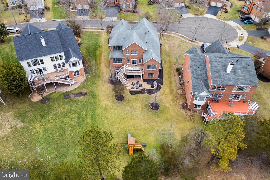 15713 ROTHSCHILD COURT