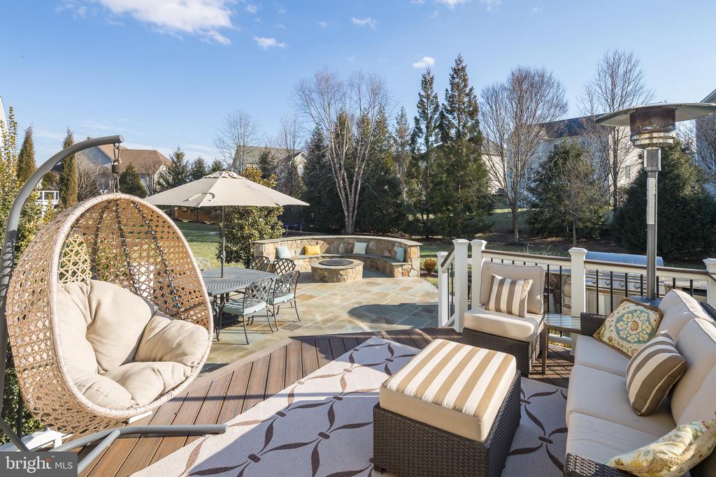 4665 GLASS MOUNTAIN WAY