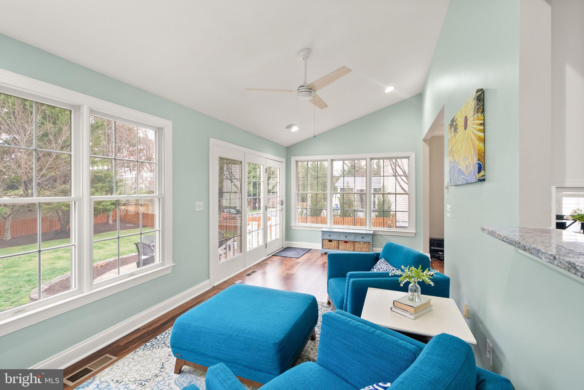 5360 WALKERTON COURT