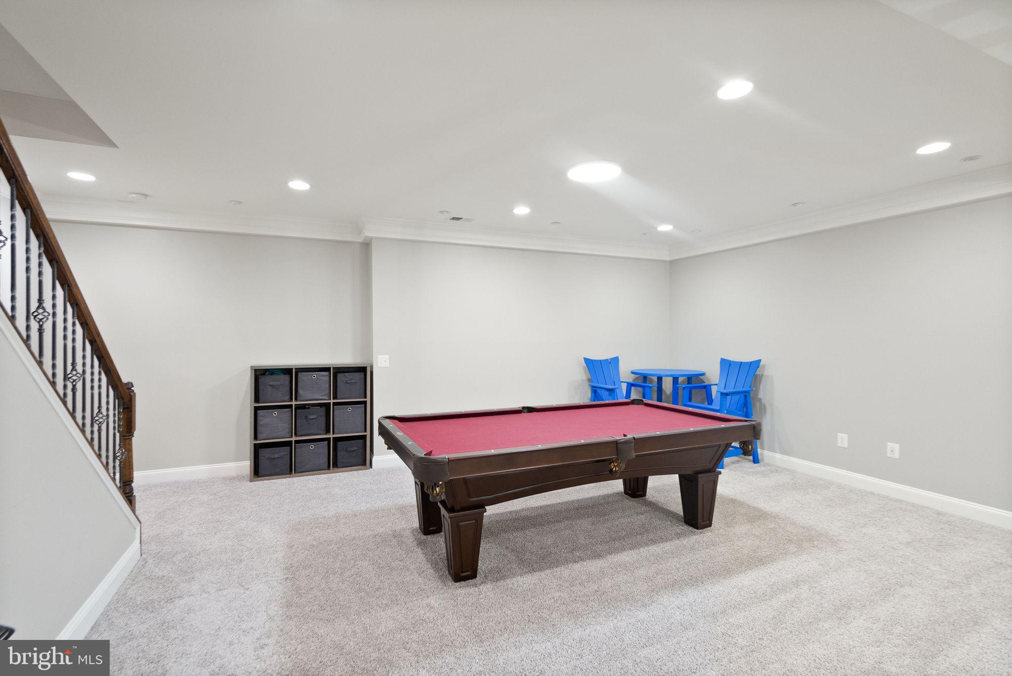 5360 WALKERTON COURT