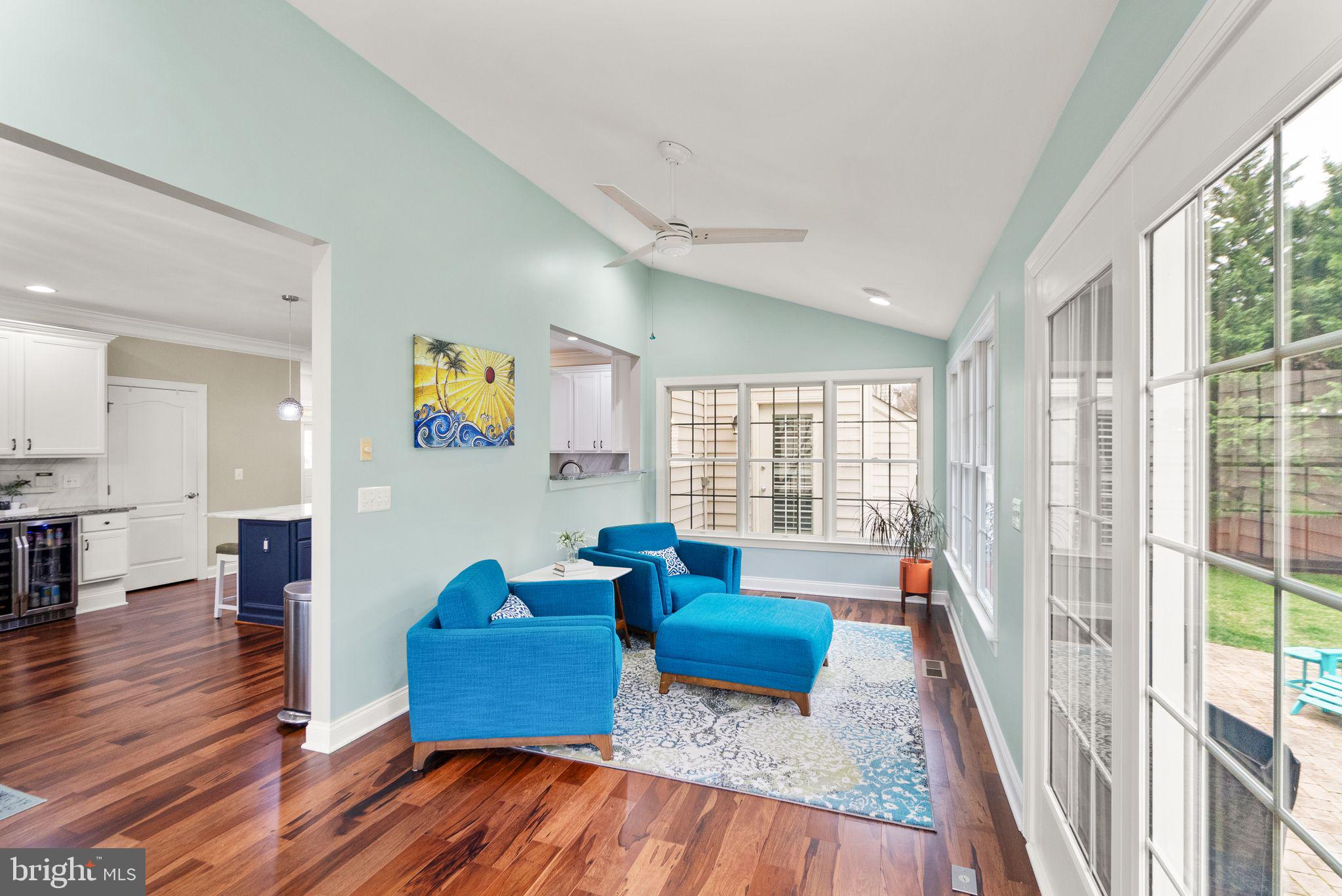 5360 WALKERTON COURT