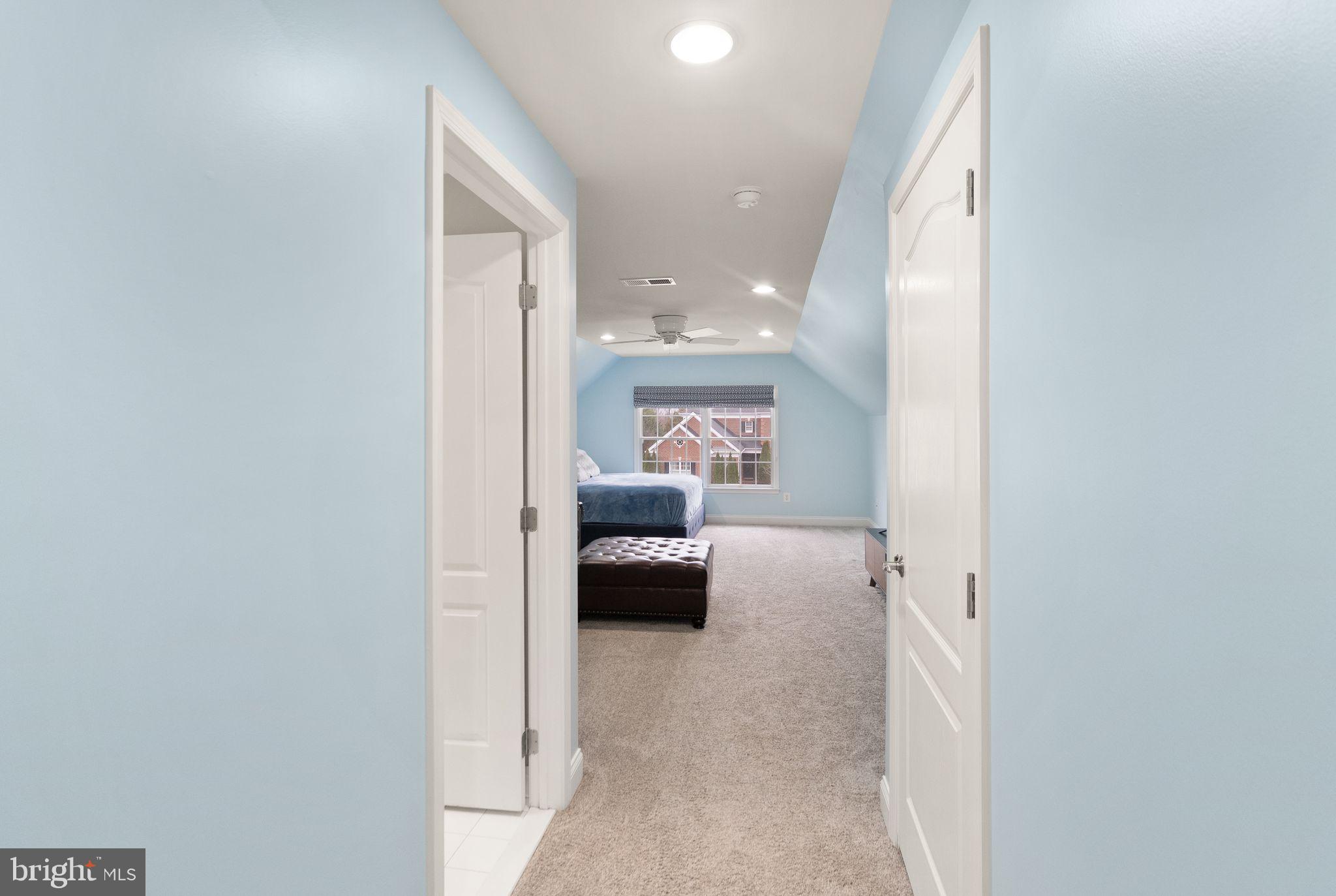 5360 WALKERTON COURT