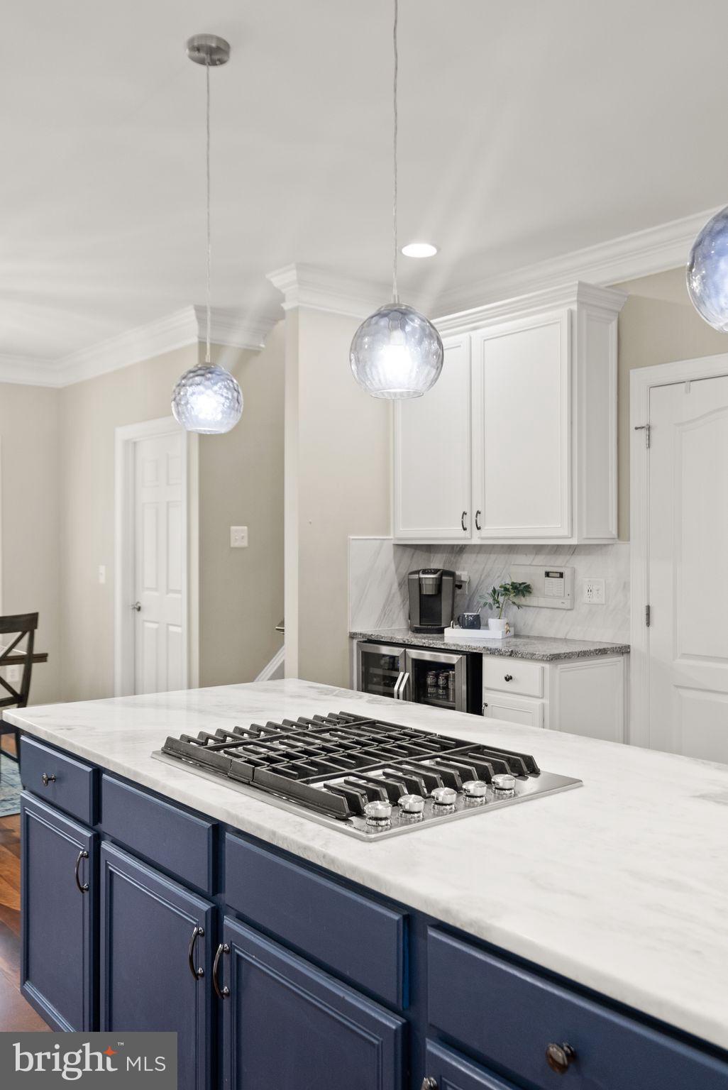 5360 WALKERTON COURT