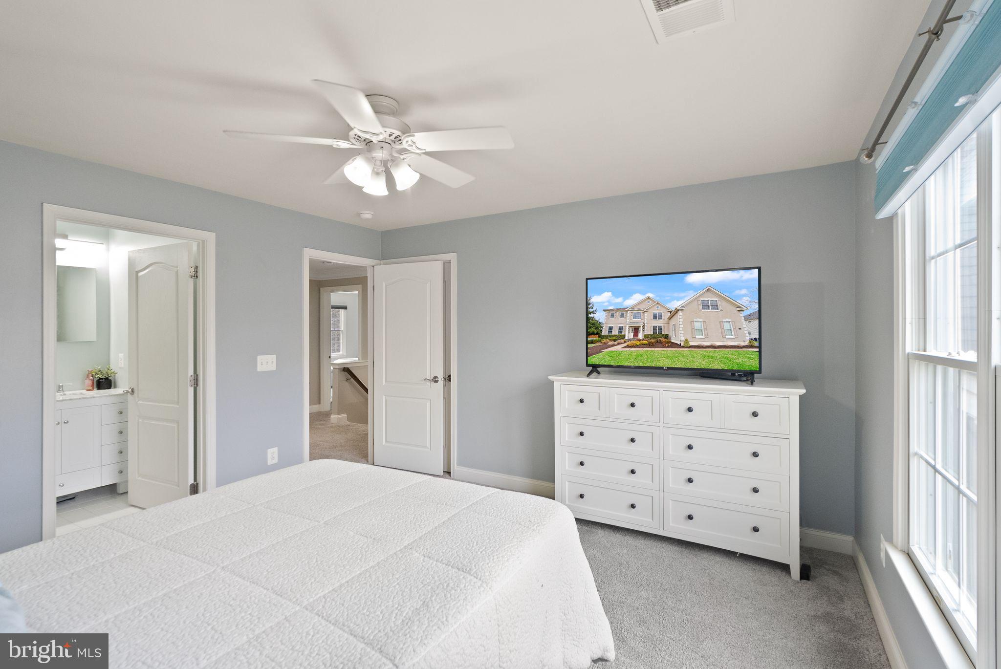 5360 WALKERTON COURT