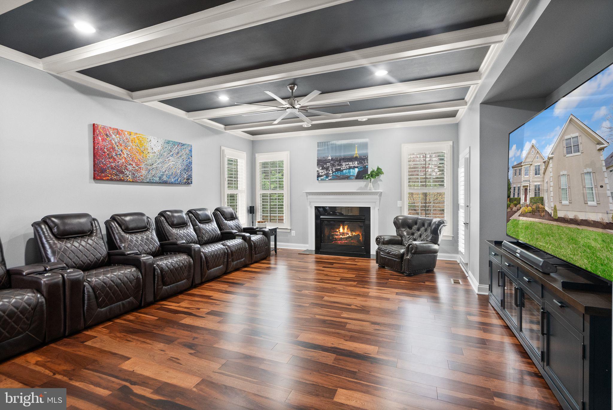 5360 WALKERTON COURT