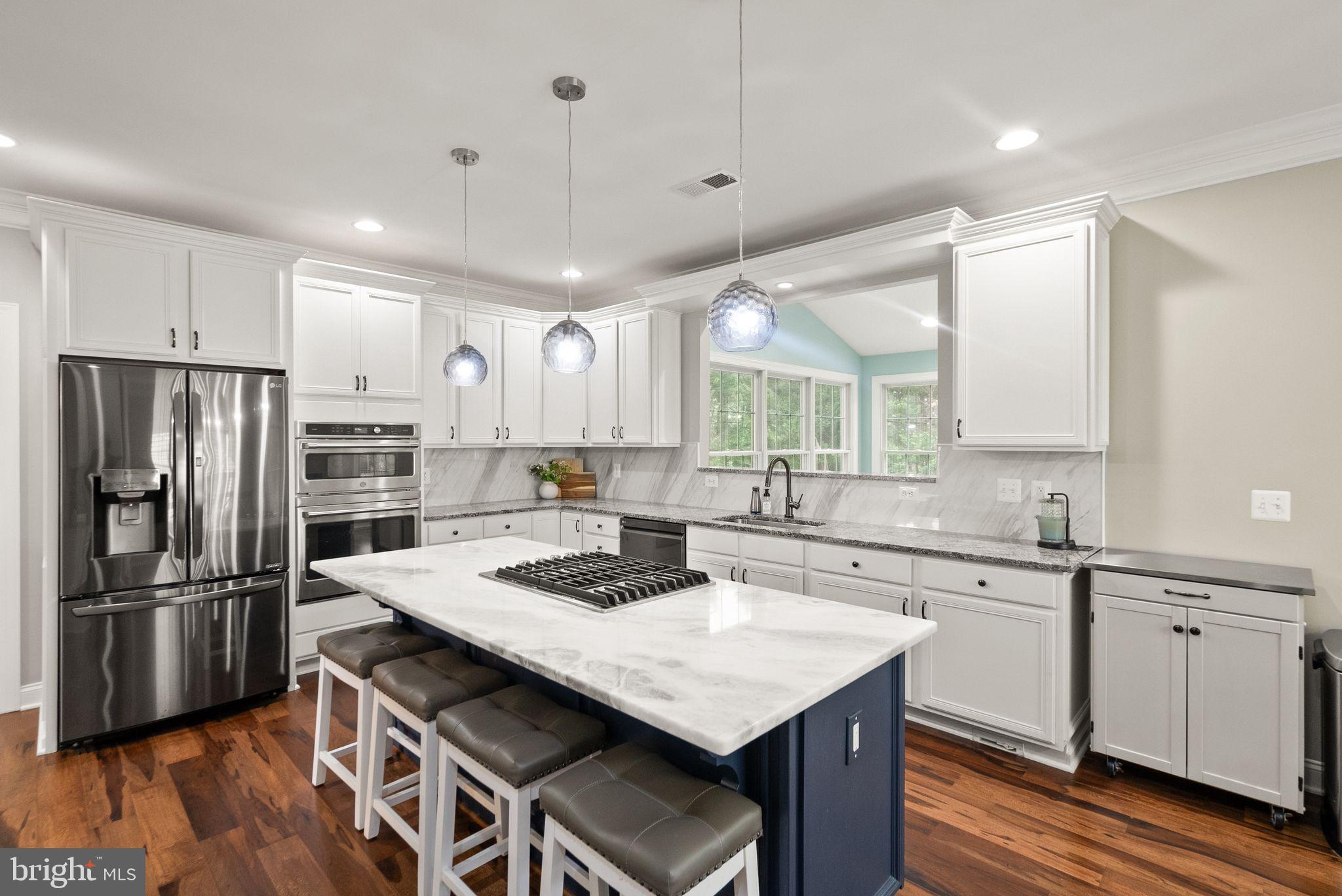 5360 WALKERTON COURT