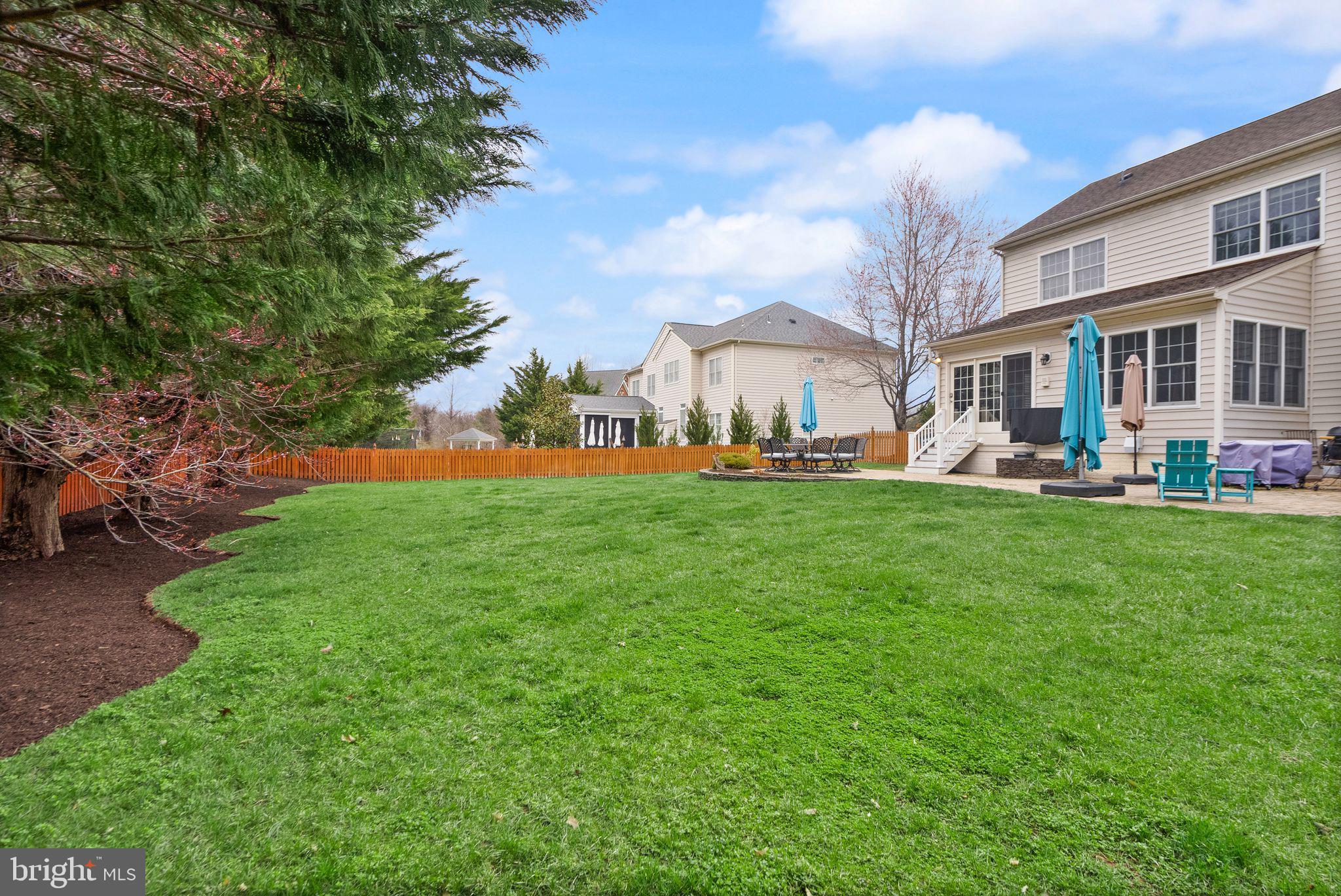 5360 WALKERTON COURT