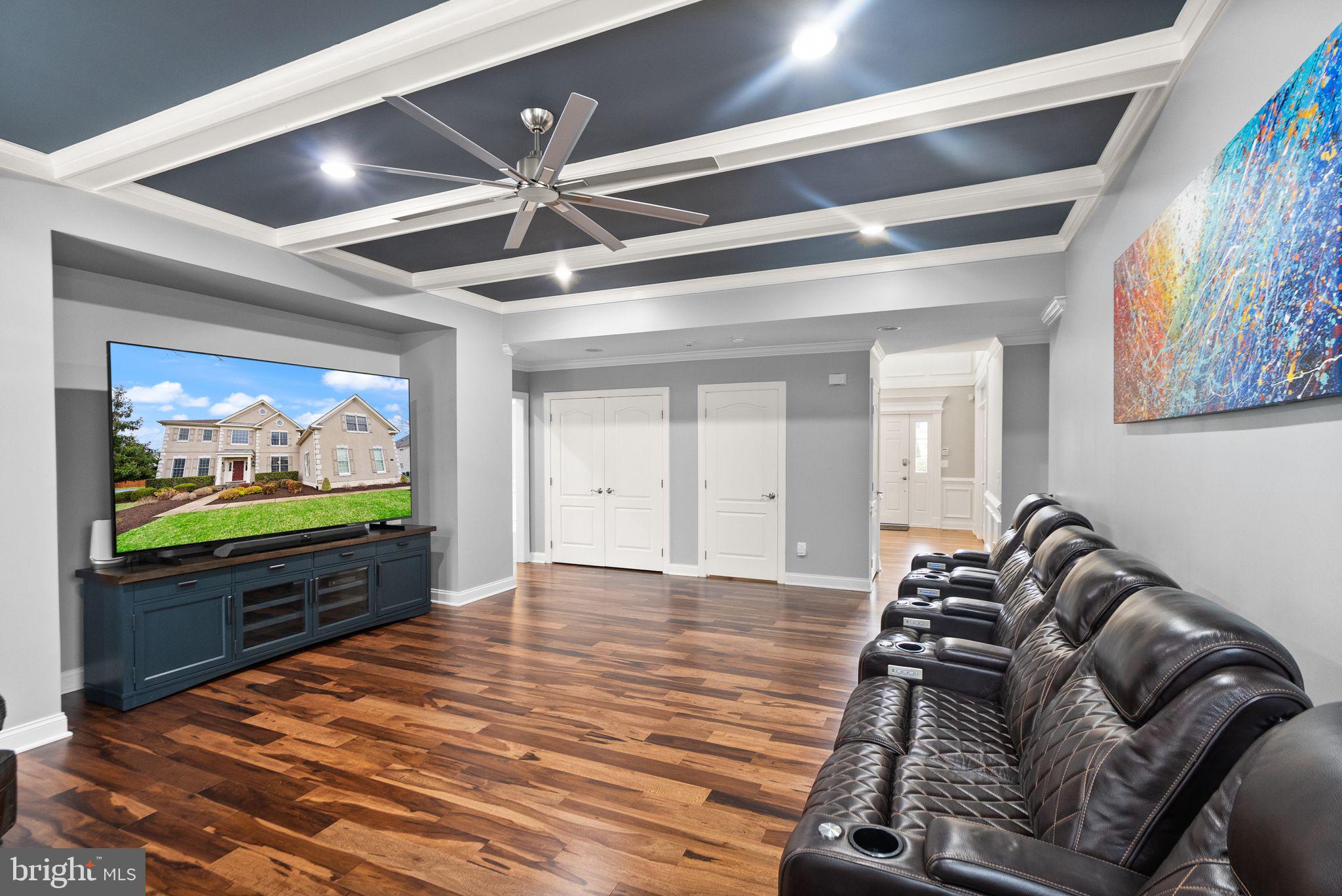 5360 WALKERTON COURT