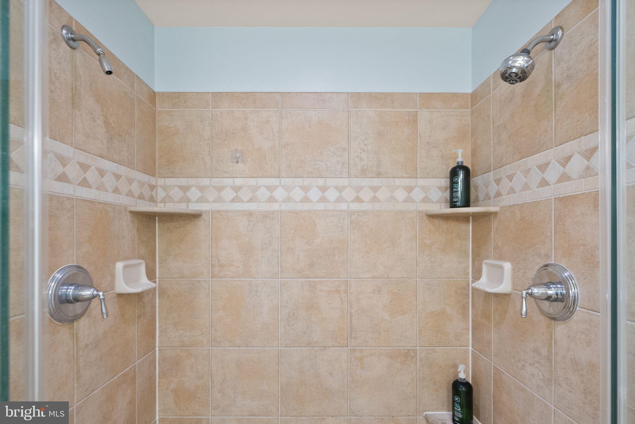 5360 WALKERTON COURT