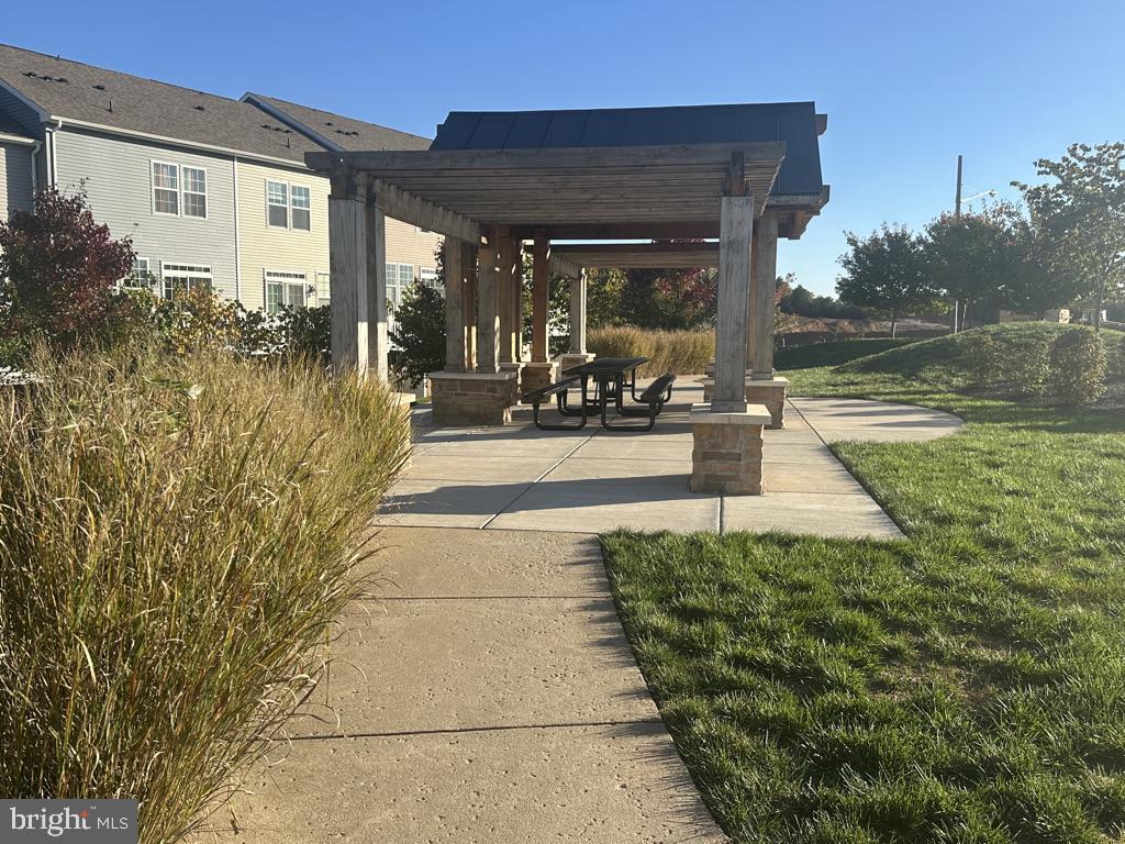 6254 WOODRUFF SPRINGS WAY