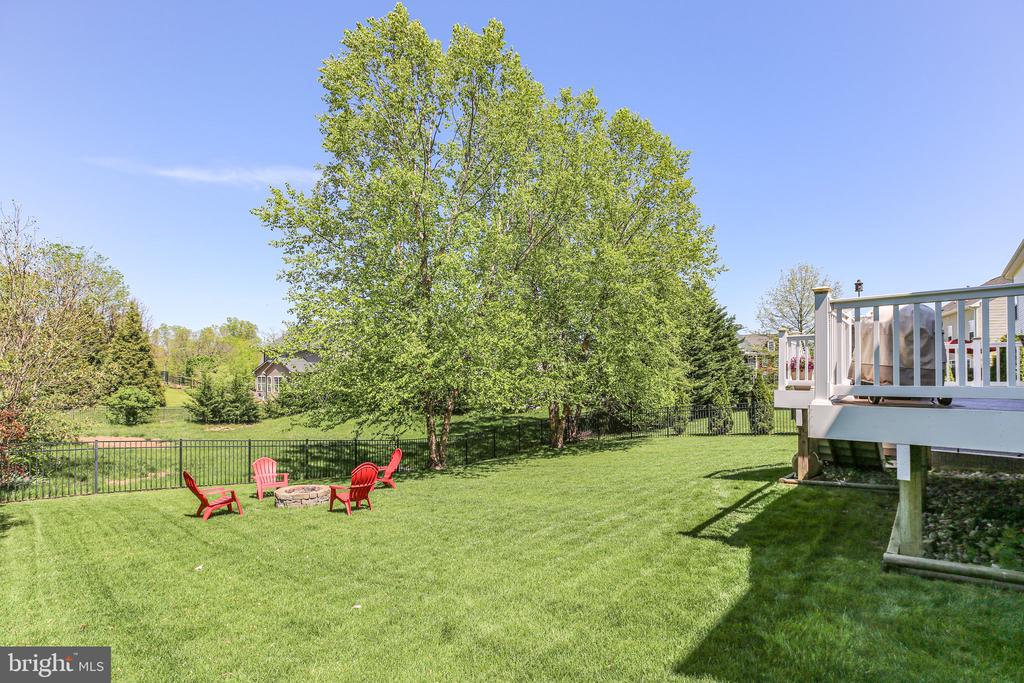 16124 WOODLEY HILLS ROAD