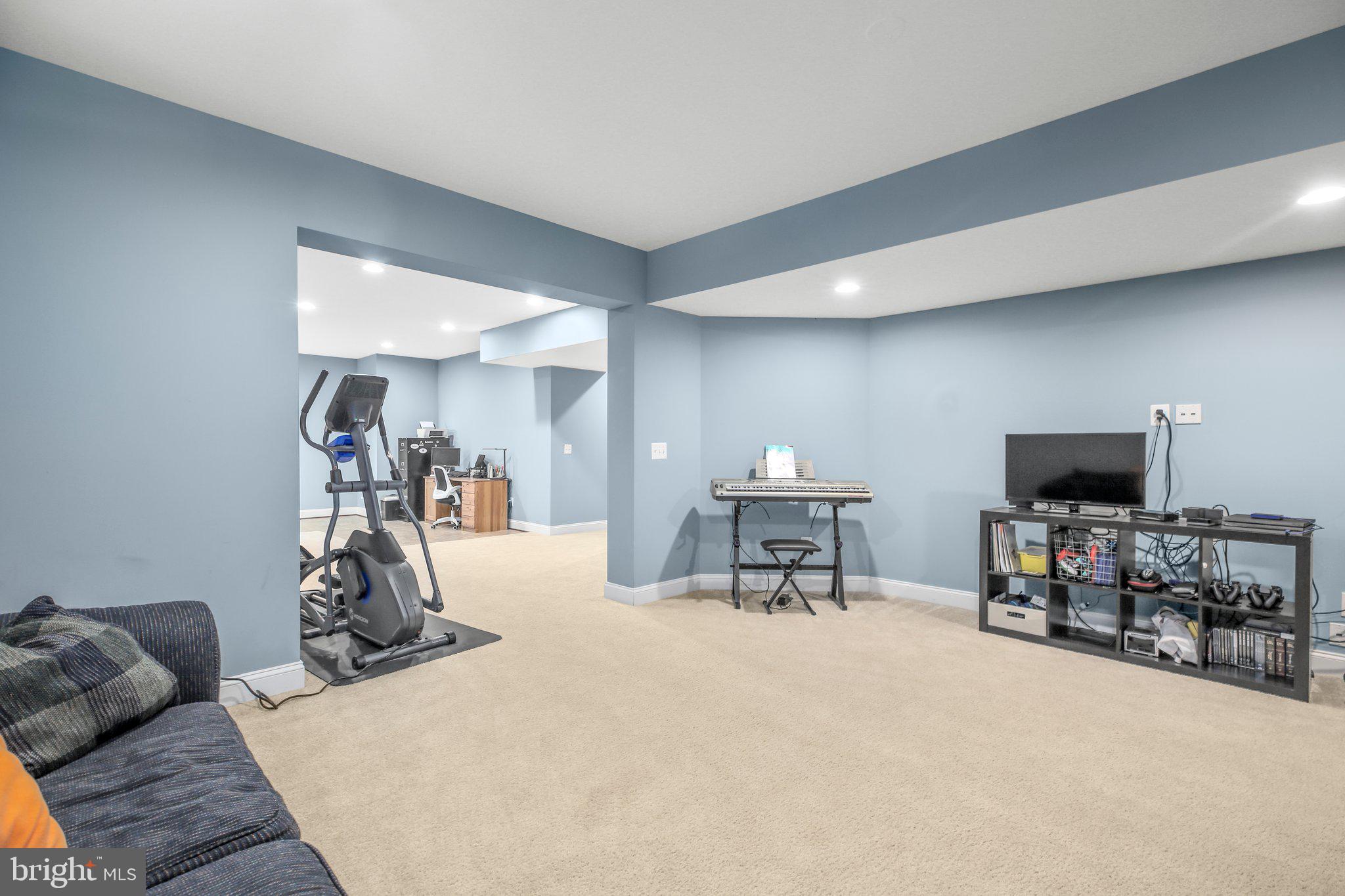 16124 WOODLEY HILLS ROAD
