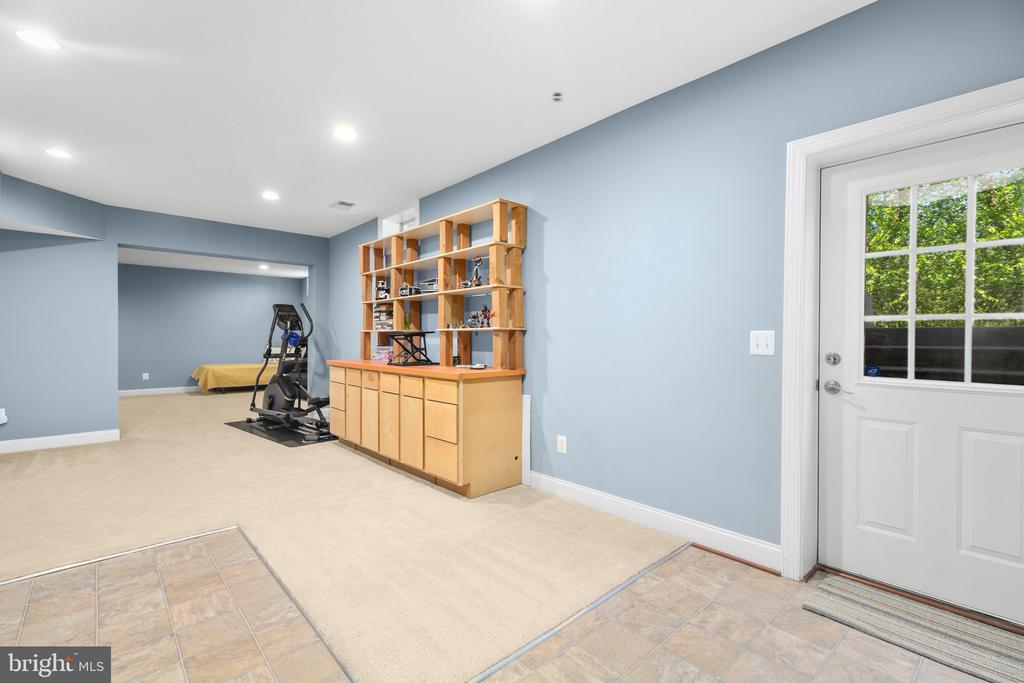 16124 WOODLEY HILLS ROAD