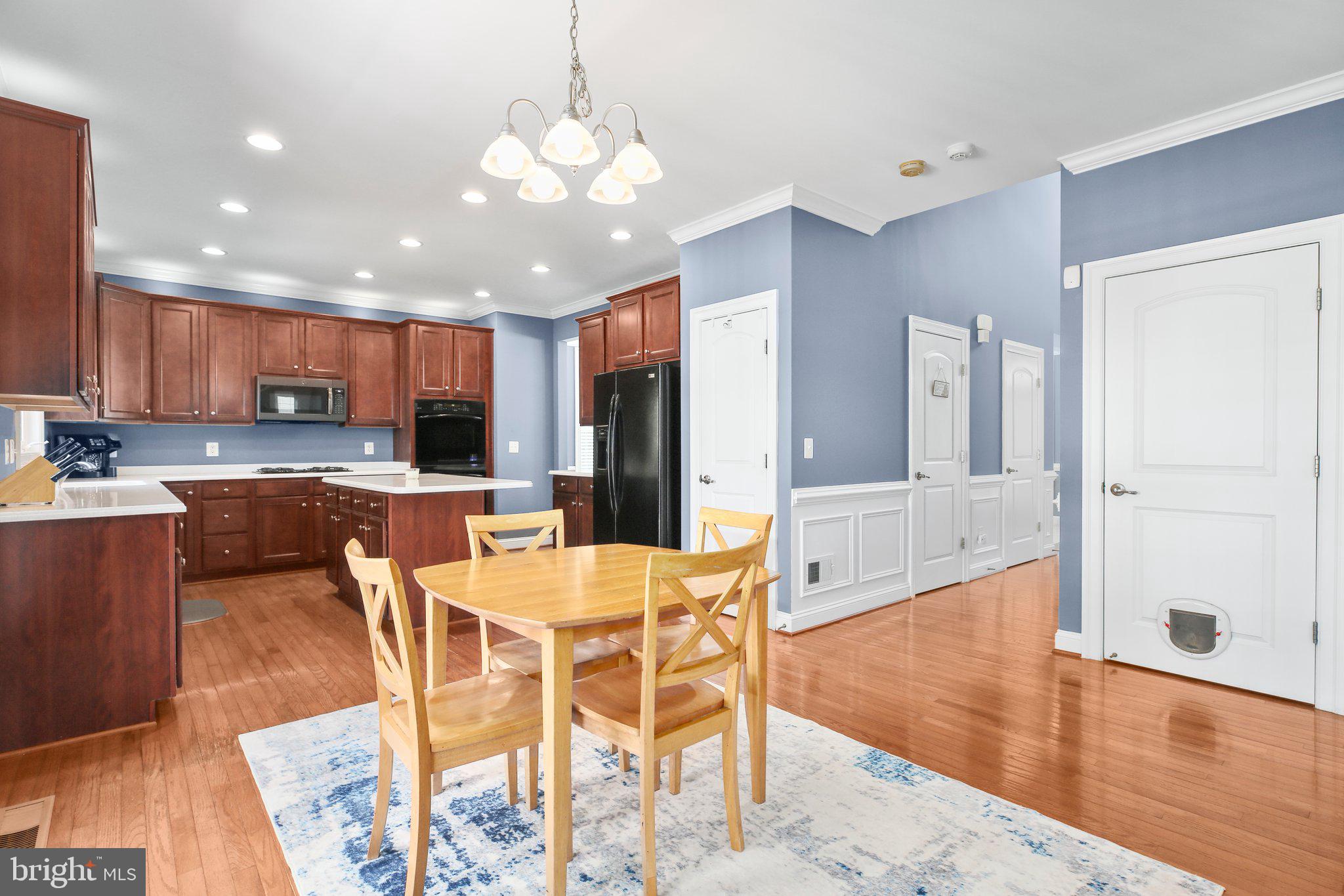 16124 WOODLEY HILLS ROAD