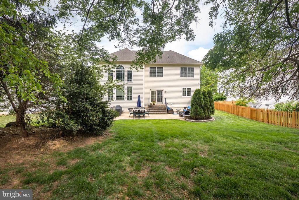 5510 HILLSMAN FARM LANE