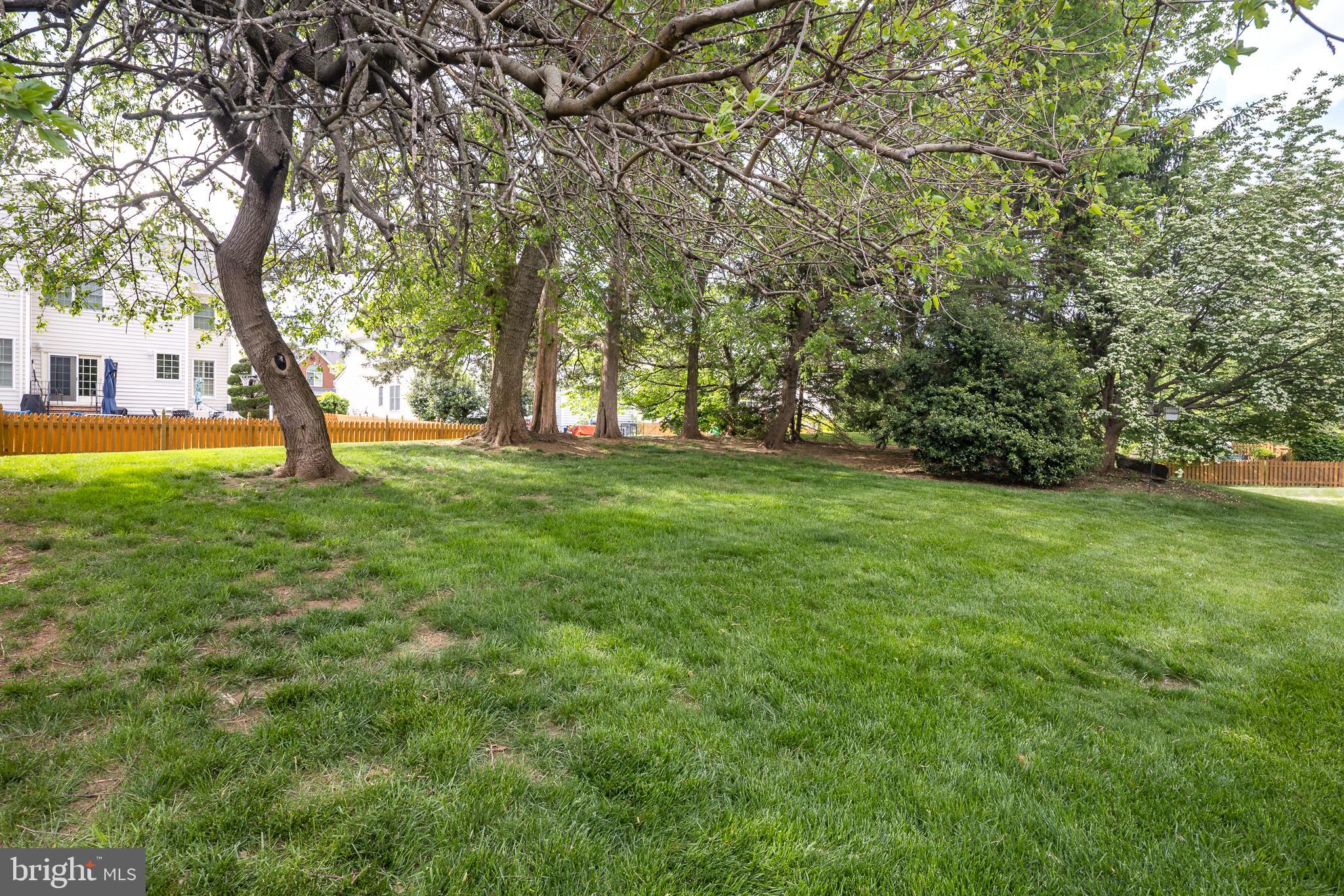 5510 HILLSMAN FARM LANE